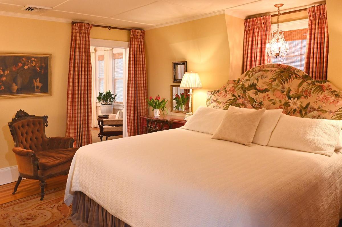 Hilltop House Bed Breakfast - Property Image 47