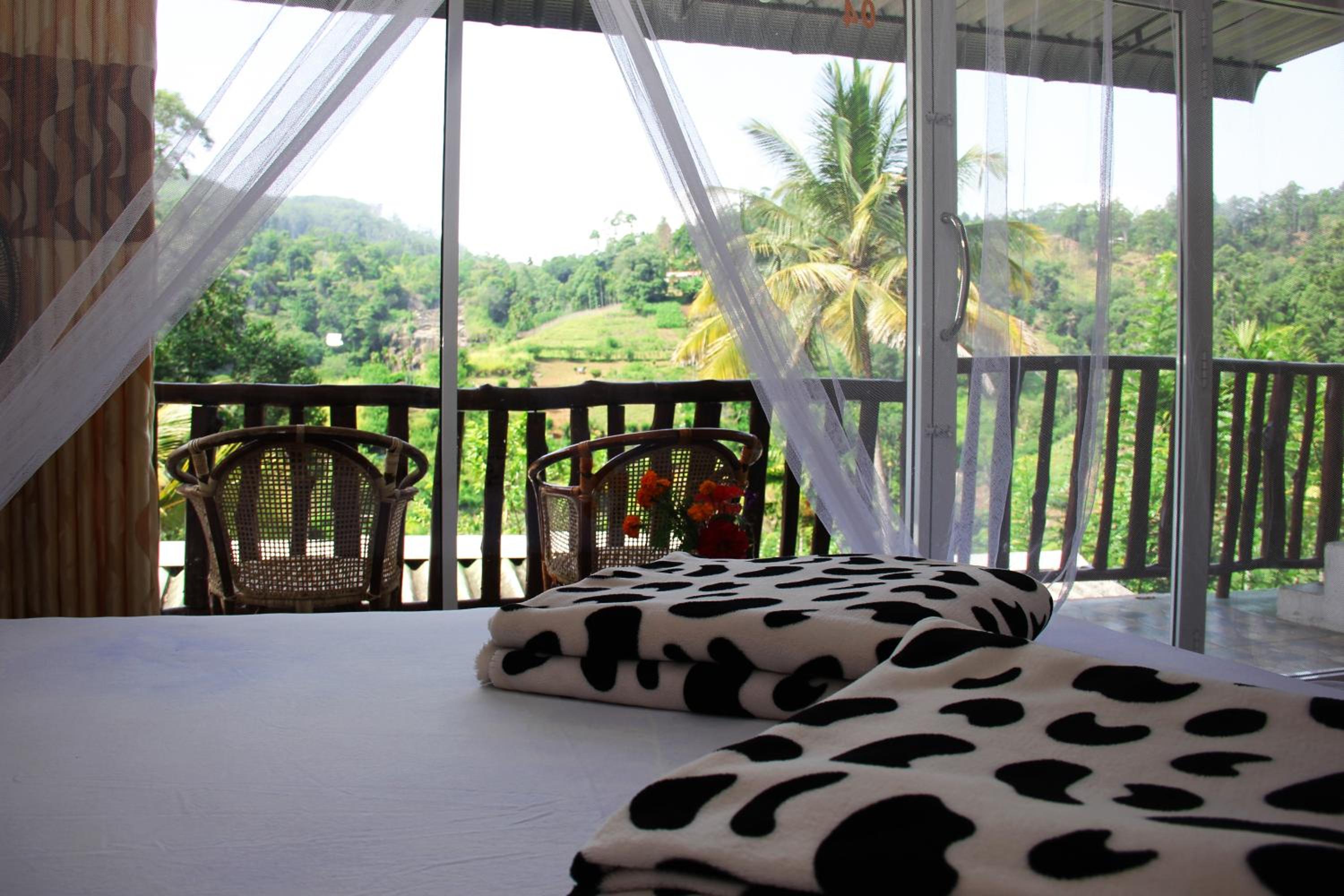 Photo 35