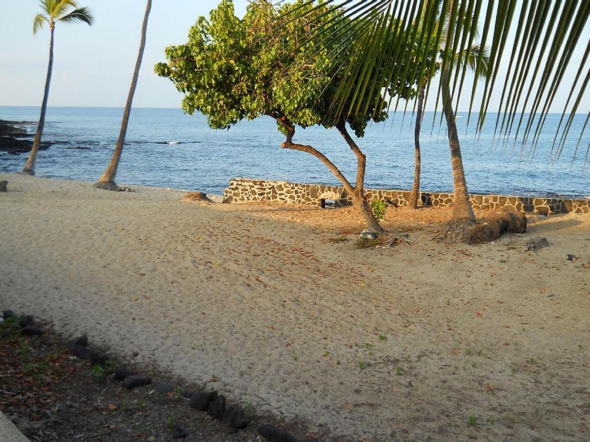 Oceanfront Paradise with private lanai overlooking Kailua Bay view 2