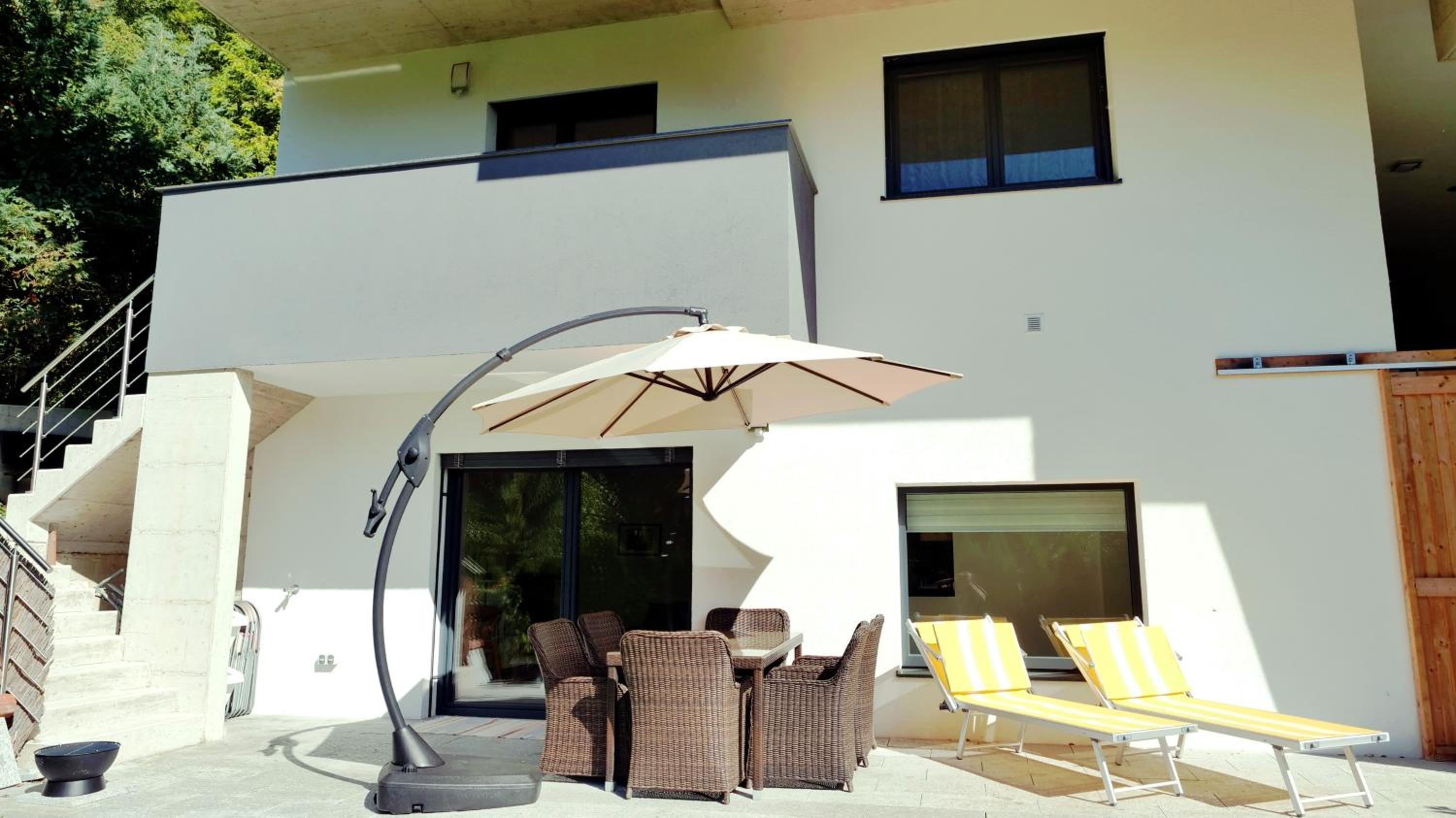 Flamind Holiday Apartments mit Garten und Grill