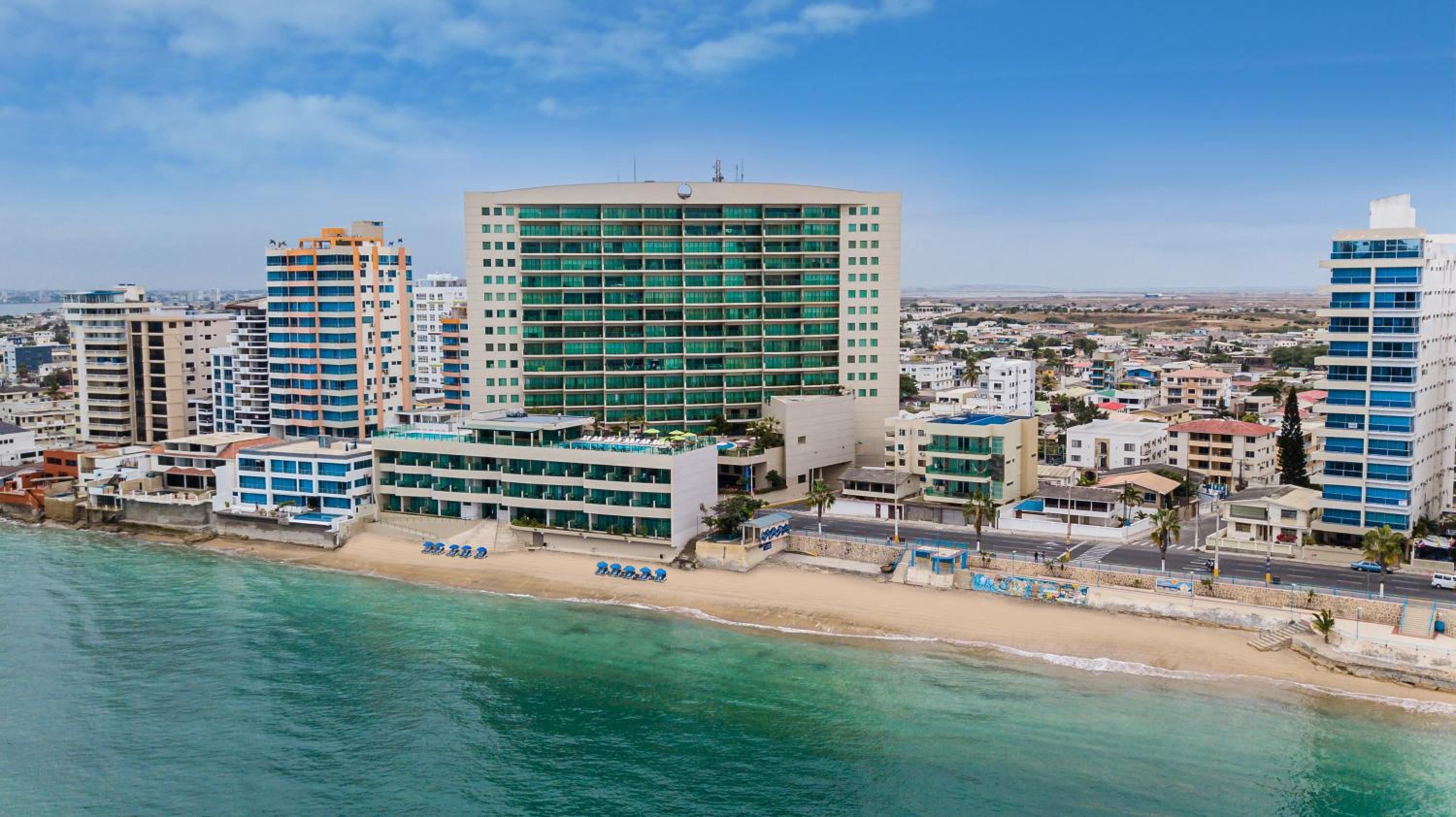 Hotel Colon Salinas