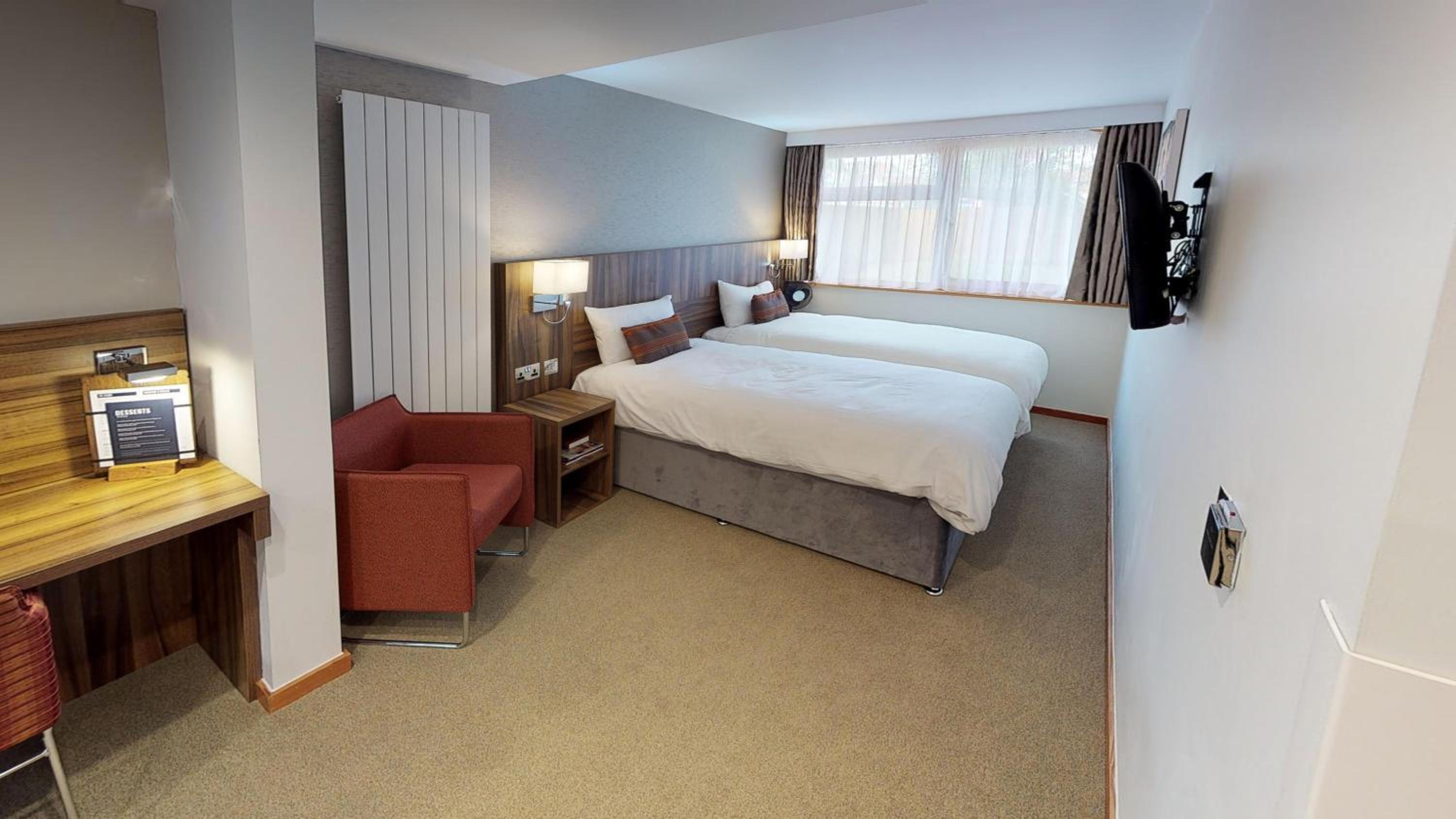 Leicester Vacations - College Court Hotel - Property Image 33