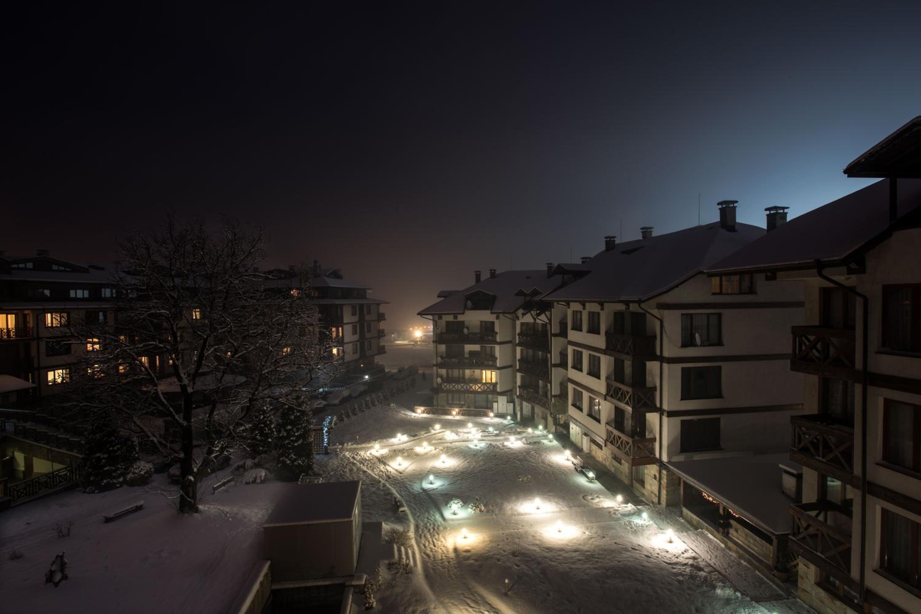 NEXT TO GONDOLA. Cosy & Elegant 2 Bedroom apartment in Neon Complex view 5