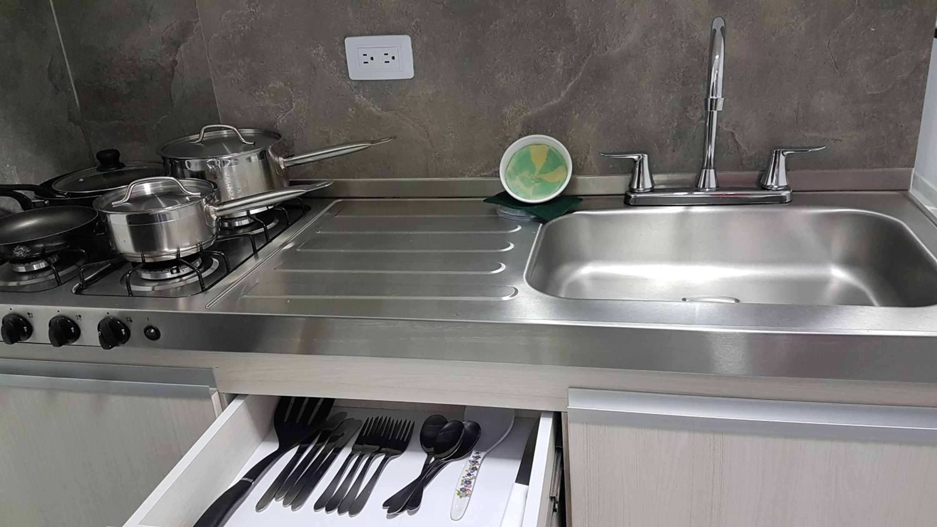 ELEGANTE, CÓMODO Y MODERNO APARTAMENTO - SUR DE CALI