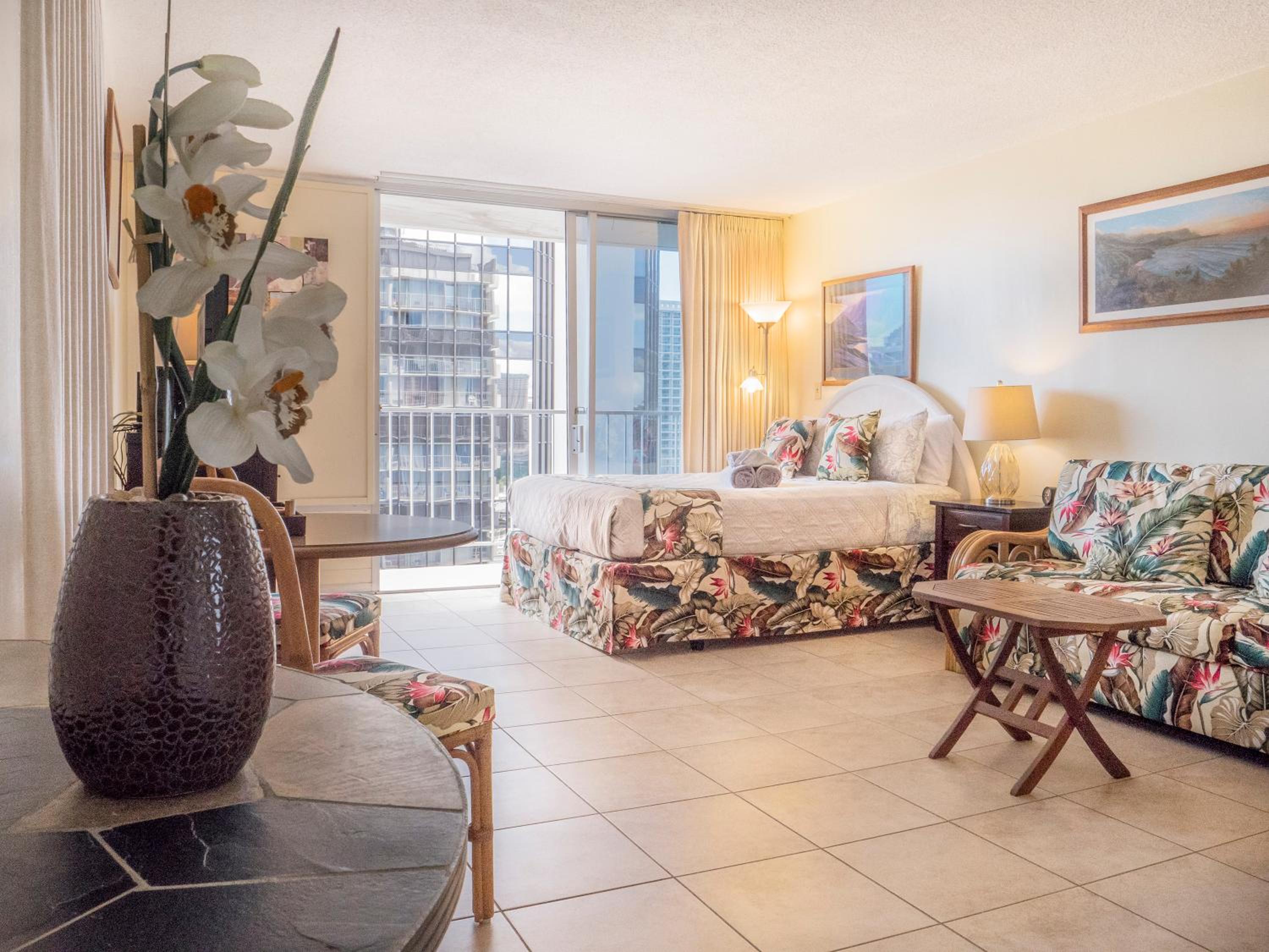 Tropical Studios at Marine Surf Waikiki - FREE PARKING - BEST LOCATION - FULL KITCHEN - SWIMMING POOL 照片第 166 張,共 263 張
