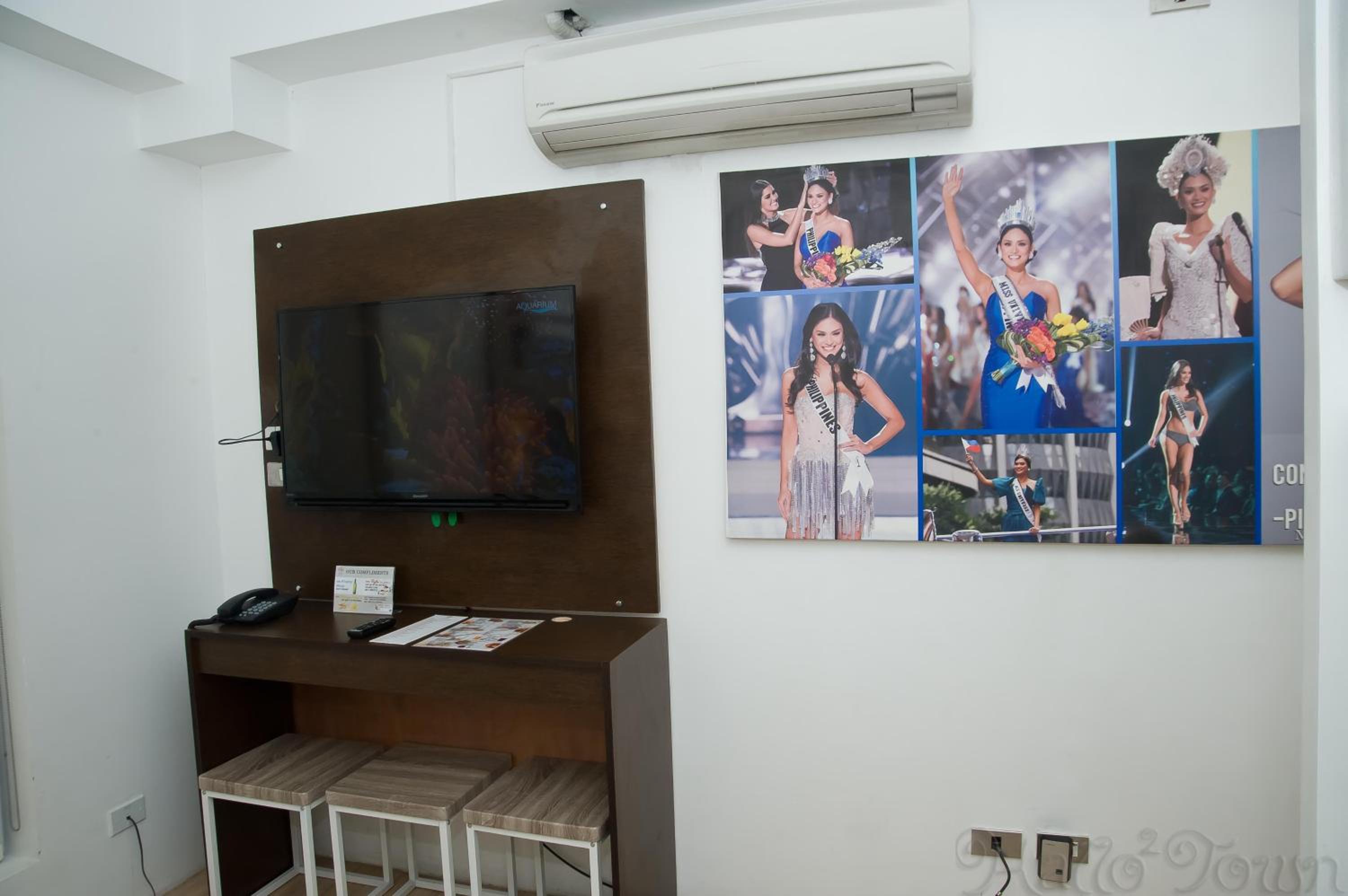 Heroes Hotel photo 3