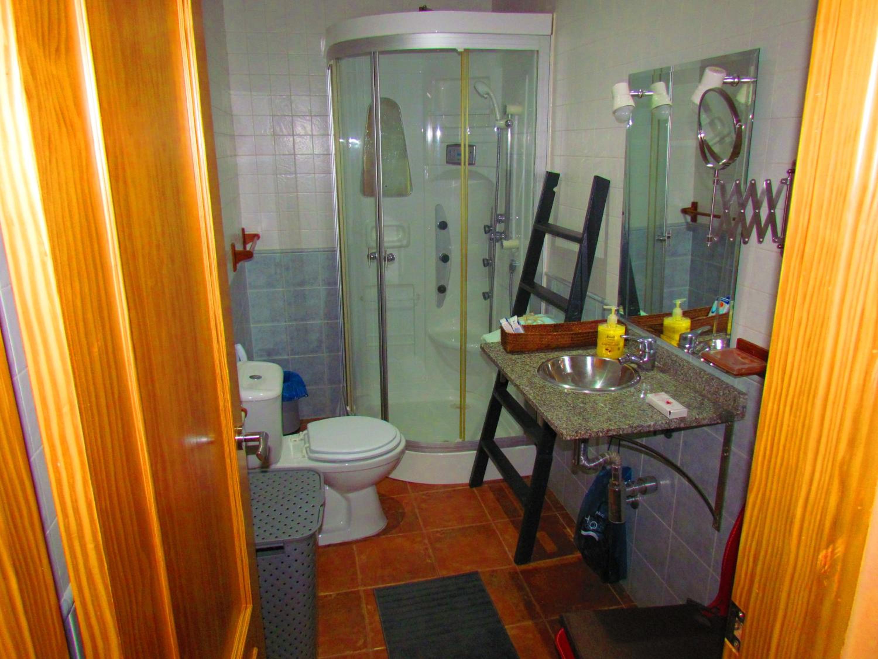 Photo 9