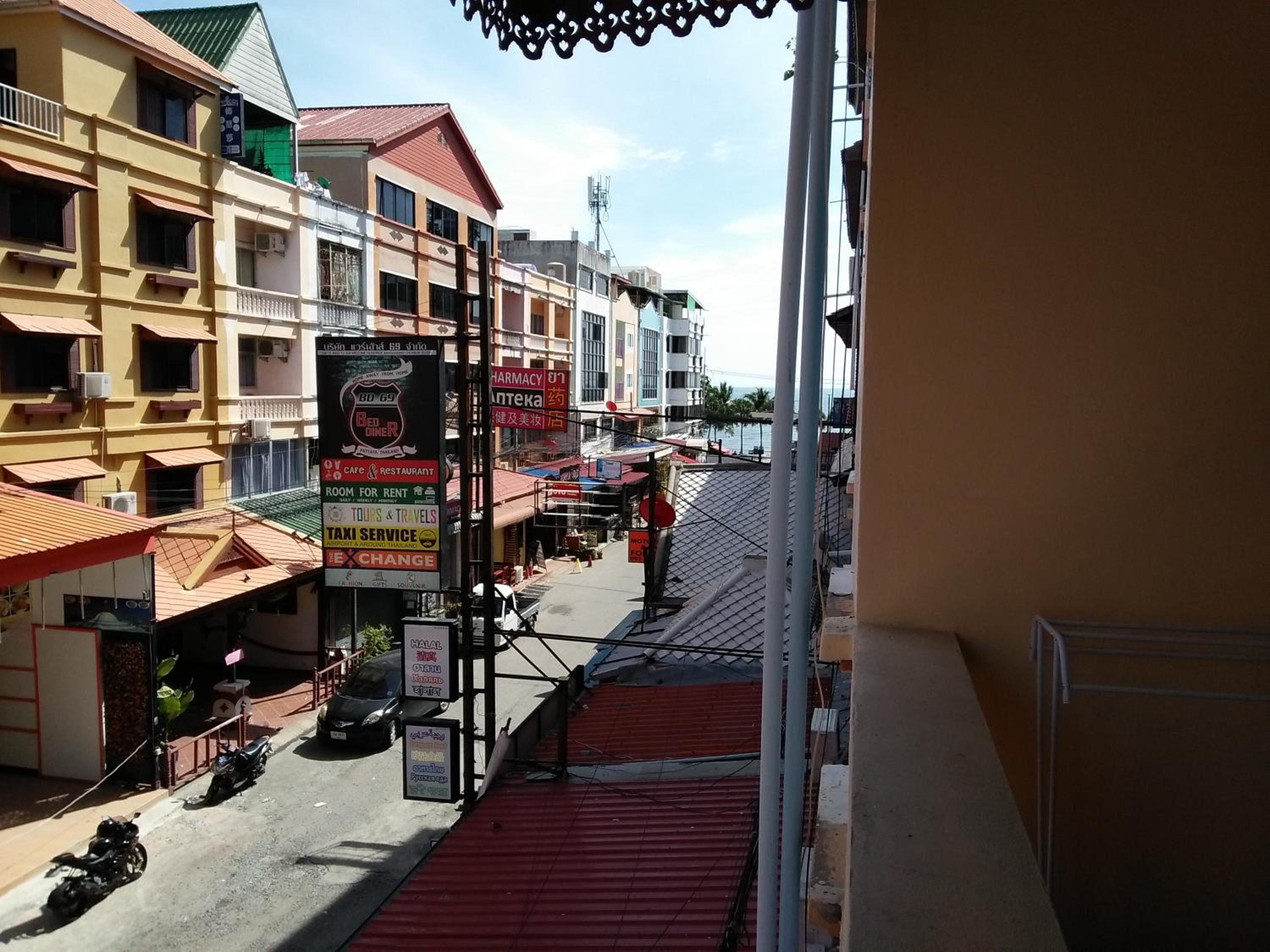 Inn Lucky view 5