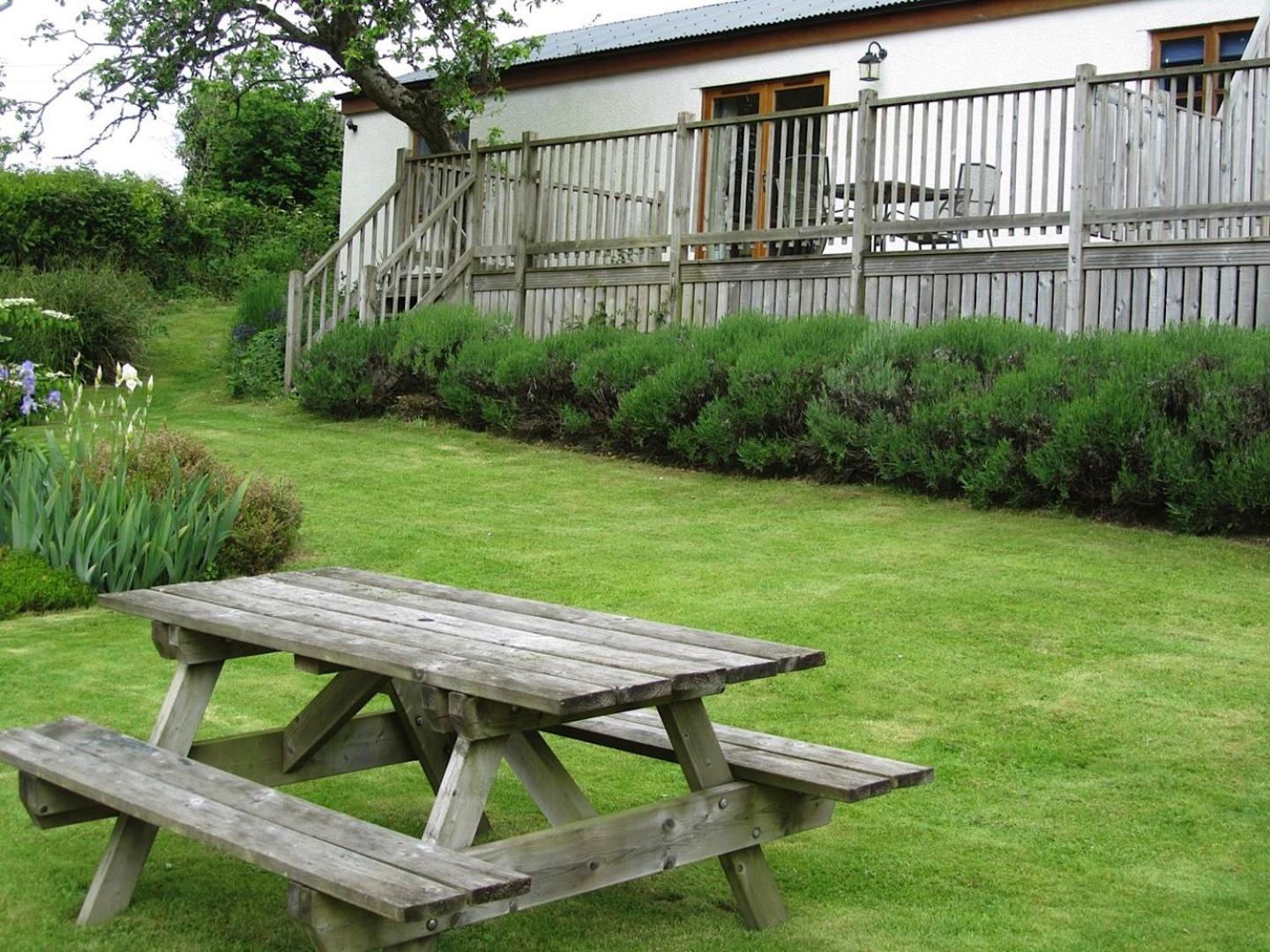 2 Shippen Cottages