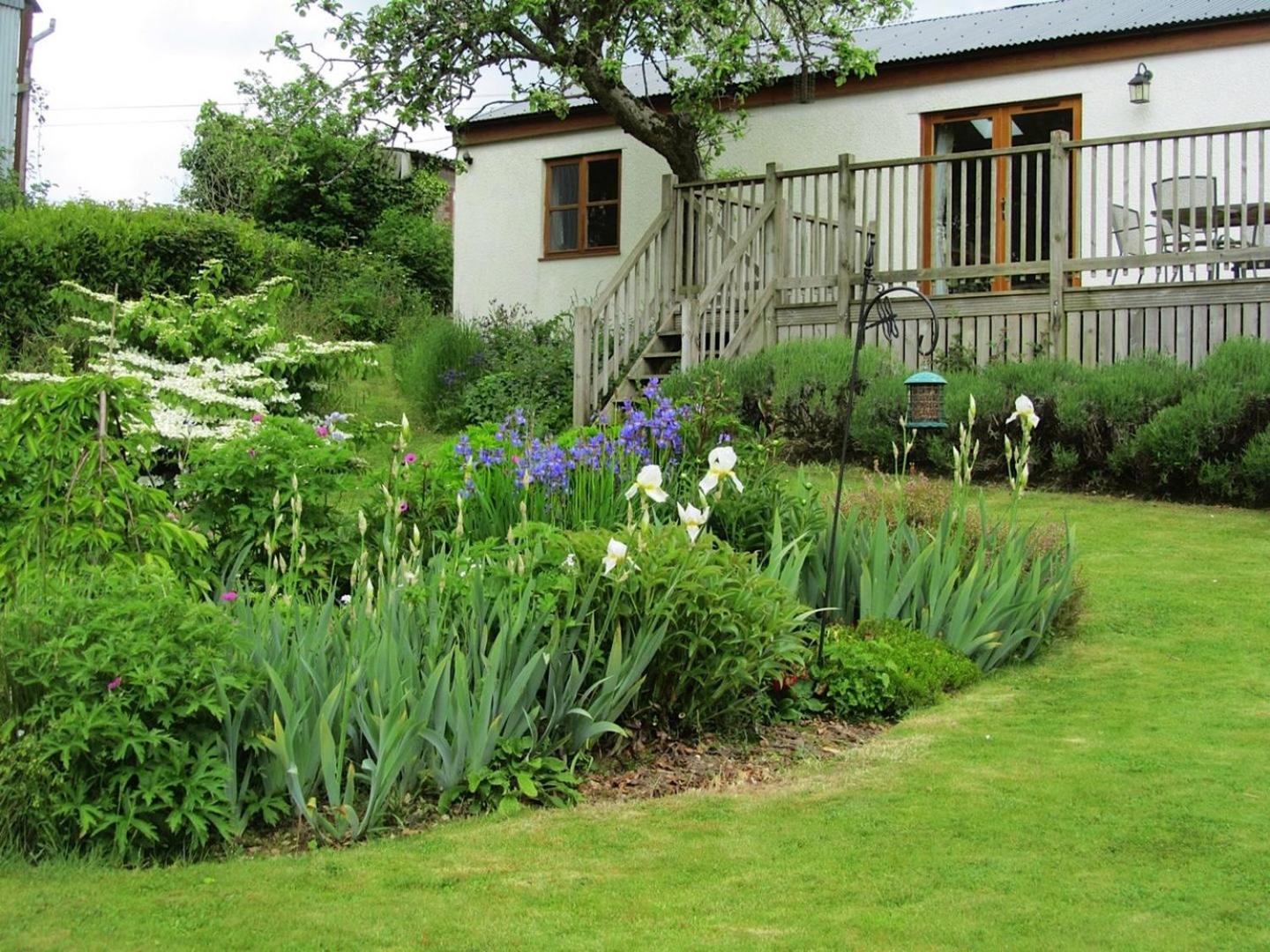 2 Shippen Cottages