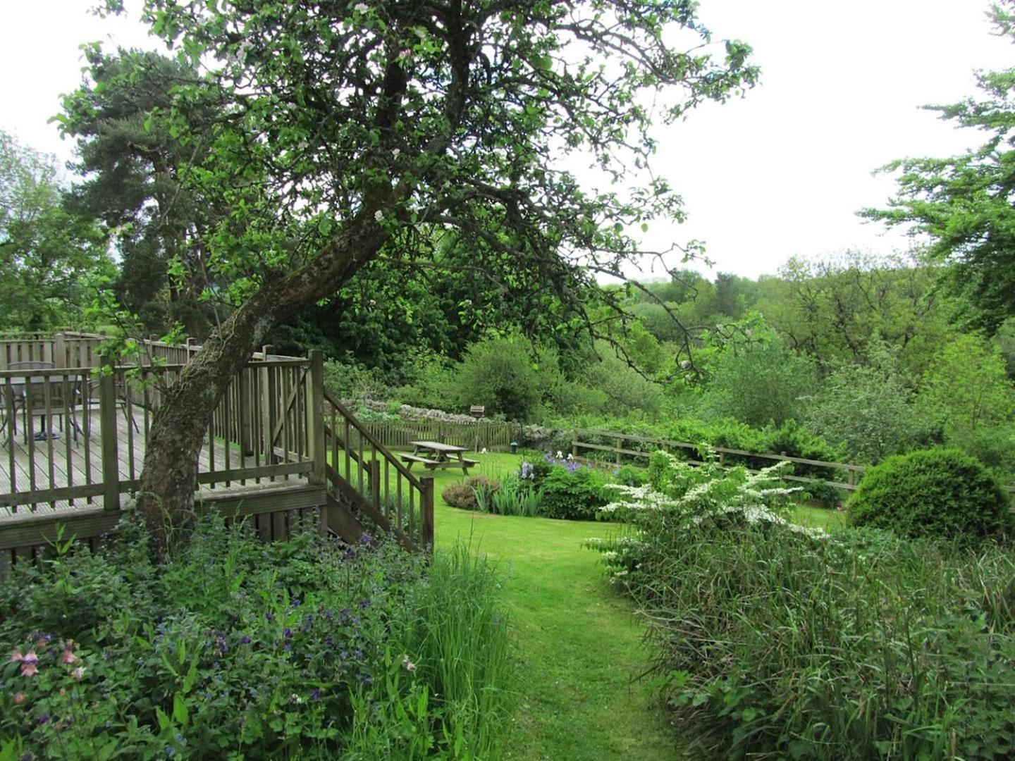 2 Shippen Cottages