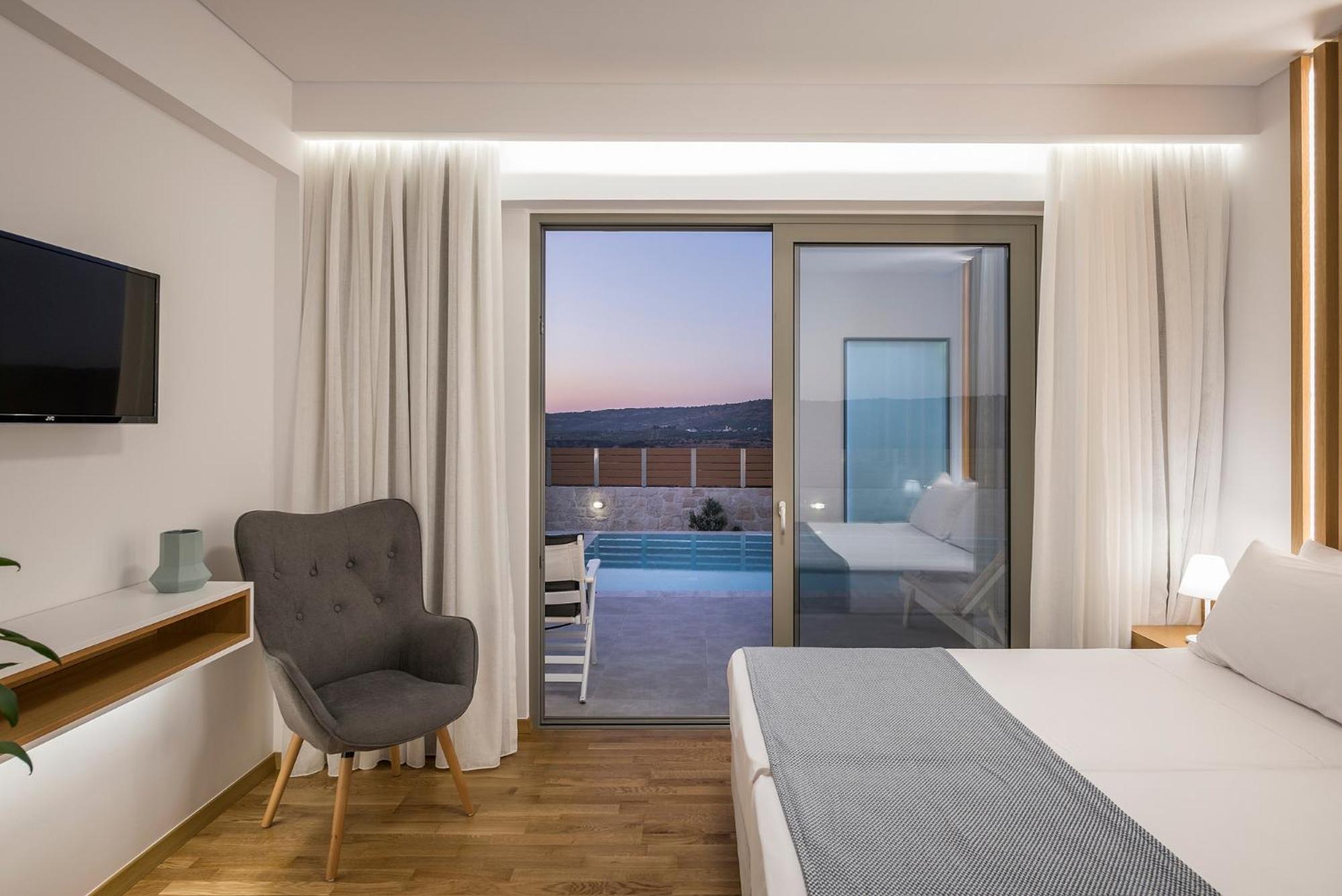 Villa White Harmony