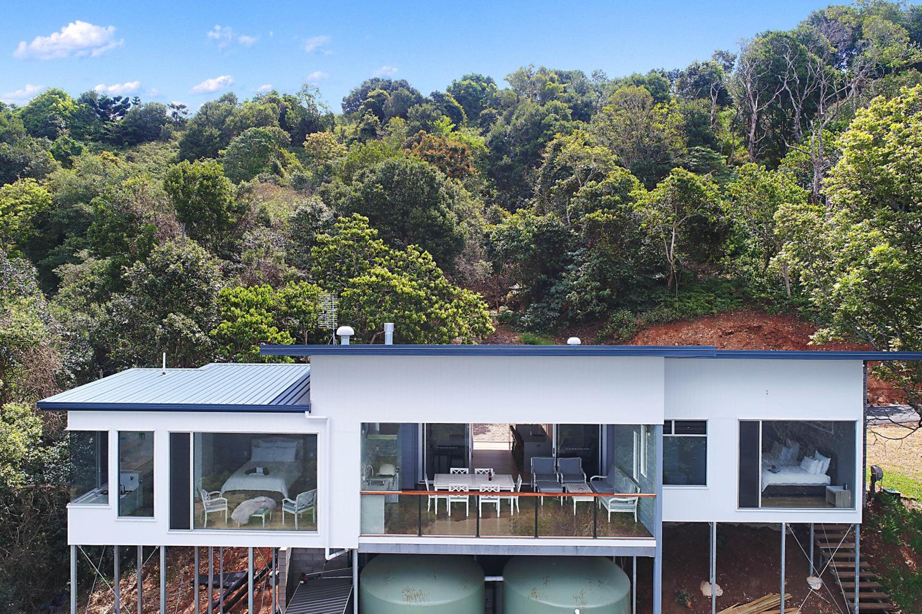629 Balmoral Ridge