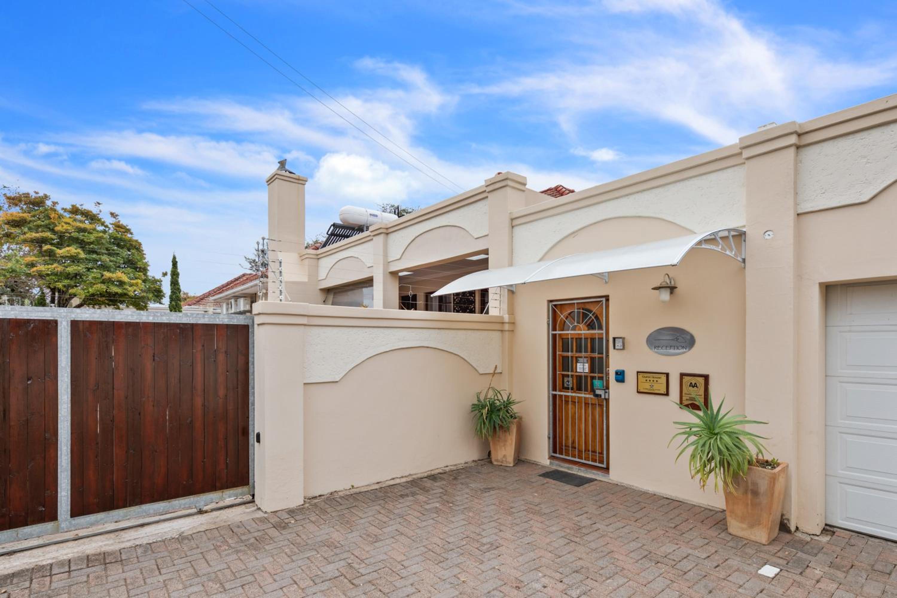 Arum Guest House
