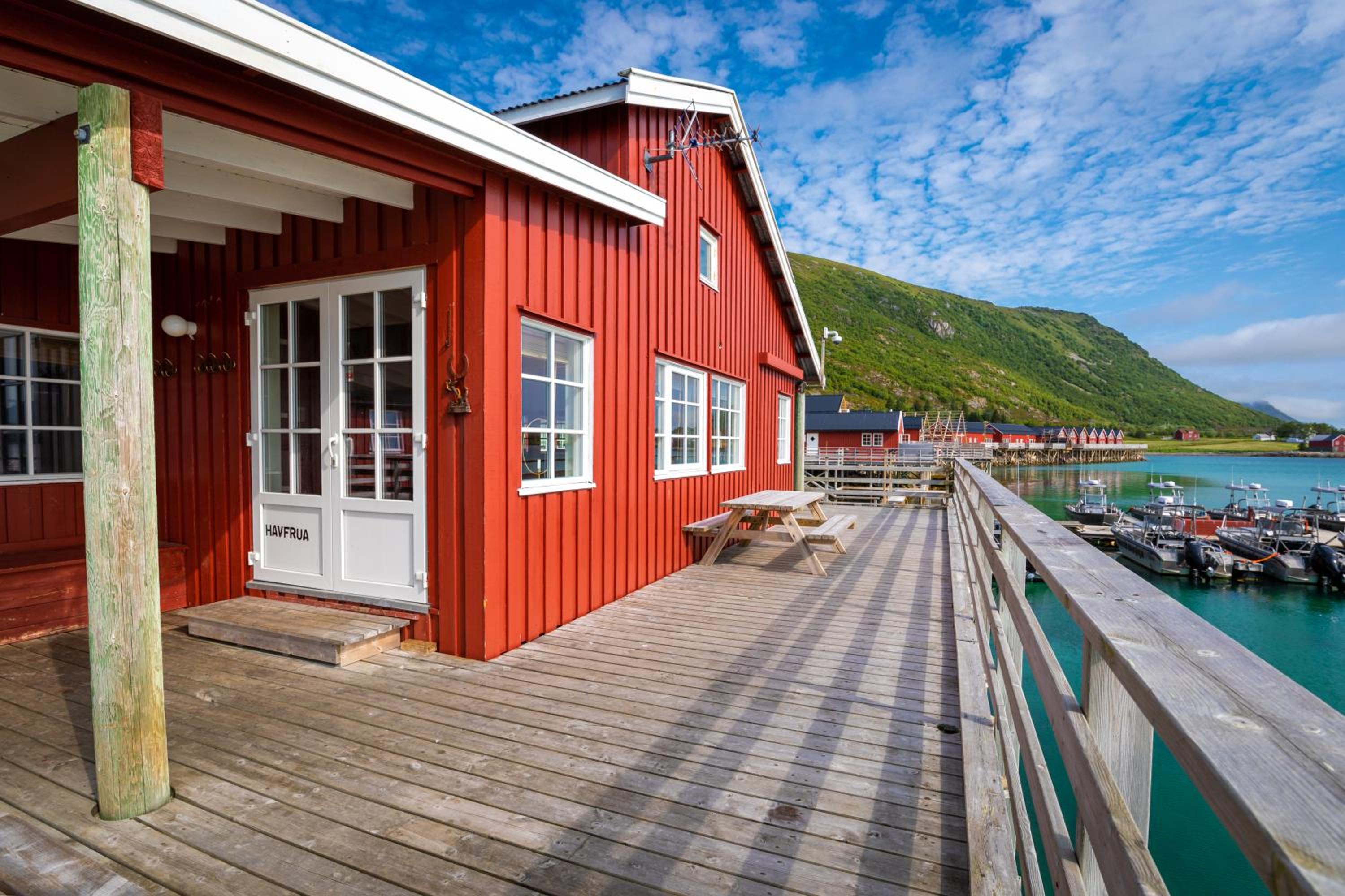 Lofoten Seaview Villa view 2