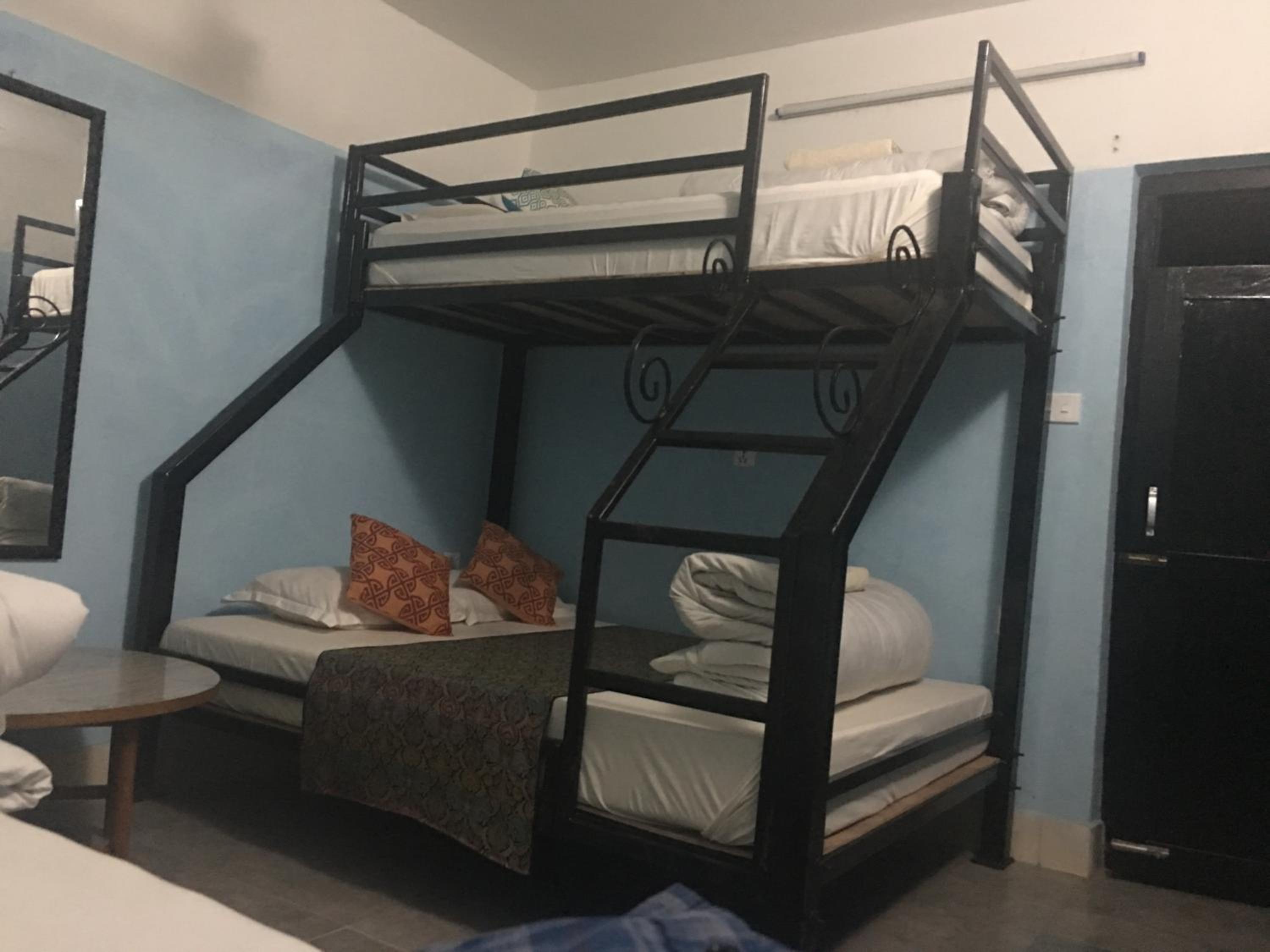 BnB Royal Tourist House Near Tourist Bus Station in Thamel