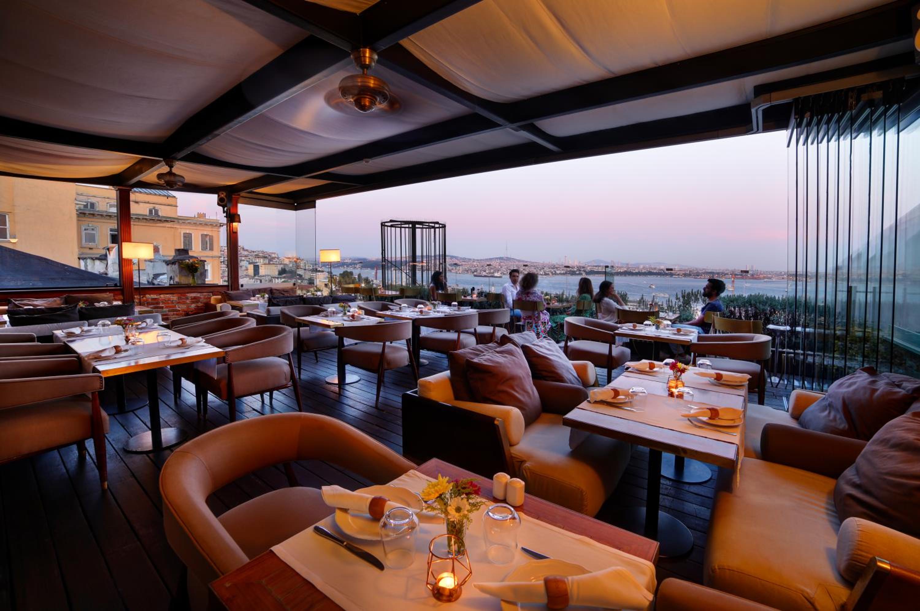 Georges Otel Galata - Image 34