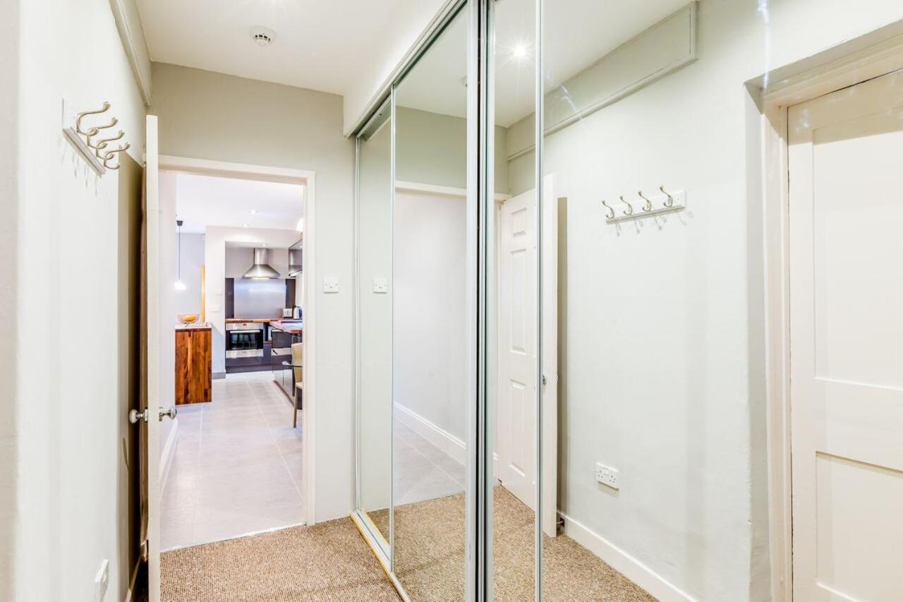 Luxury Apartments - 22 Garden Flat view 4