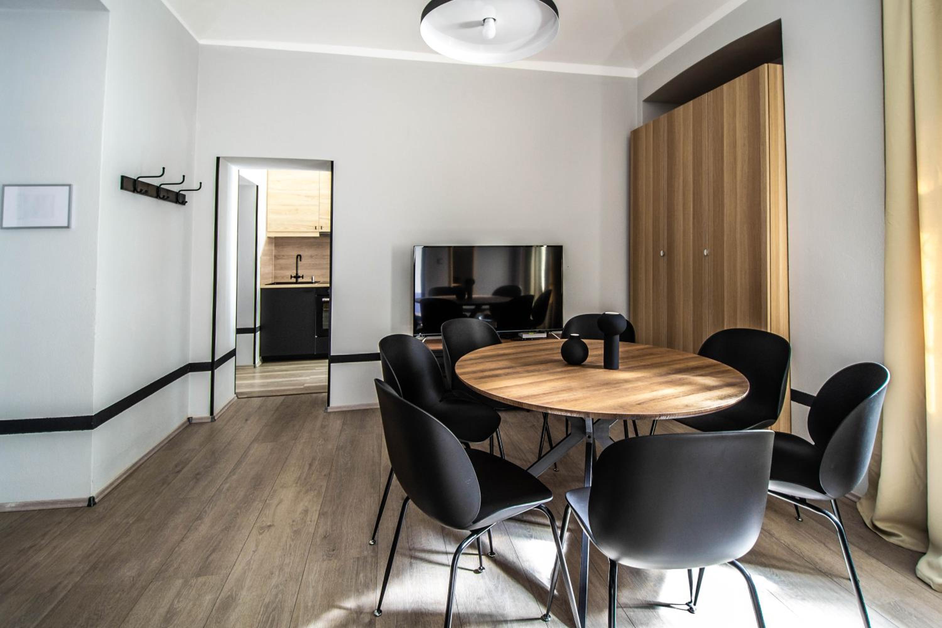 Stylish Apartments close to Eden Garden