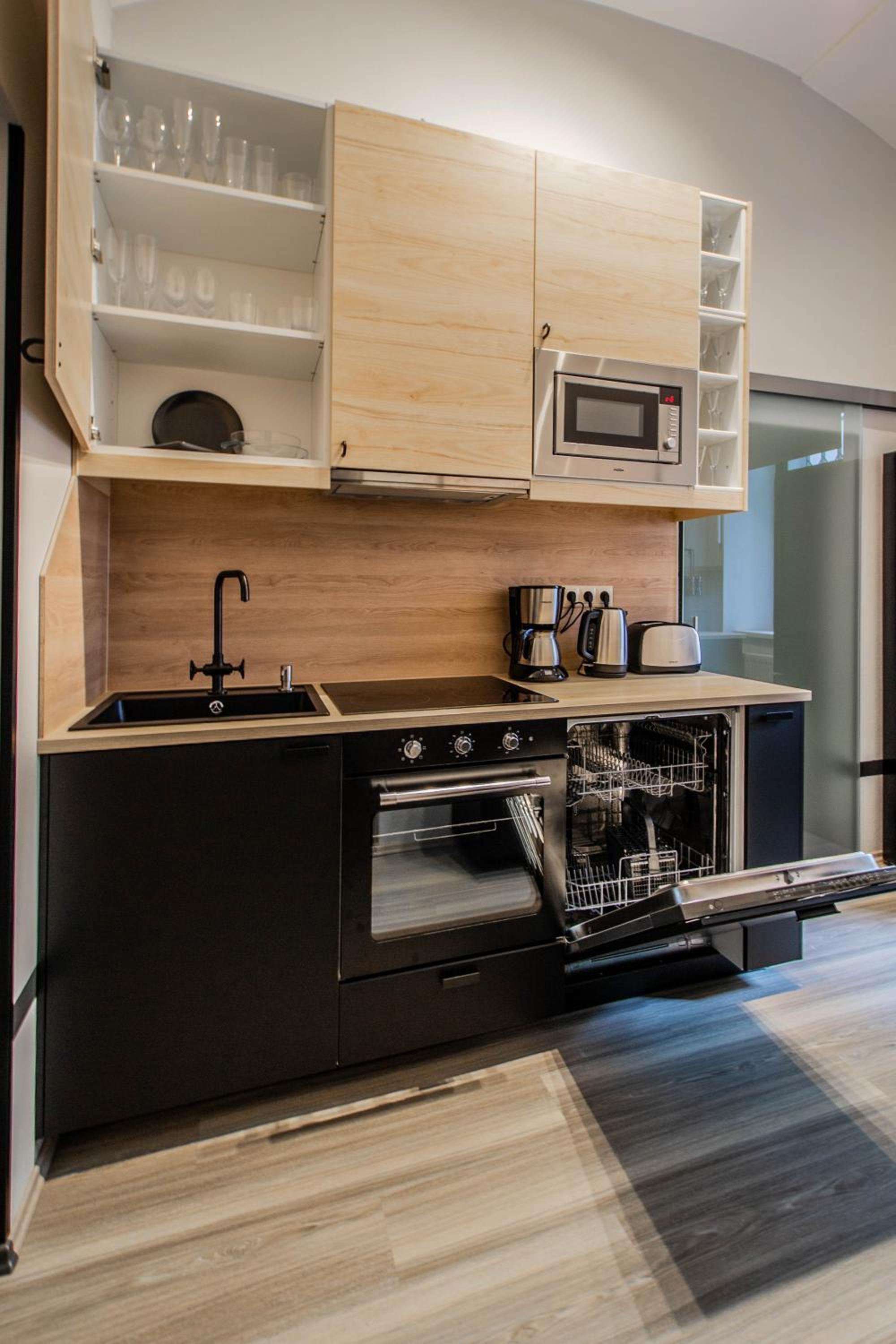 Stylish Apartments close to Eden Garden