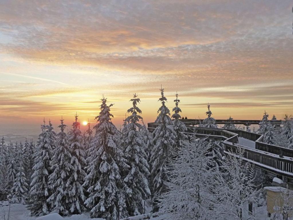Ferienwohnung Bergpanorama mit Pool