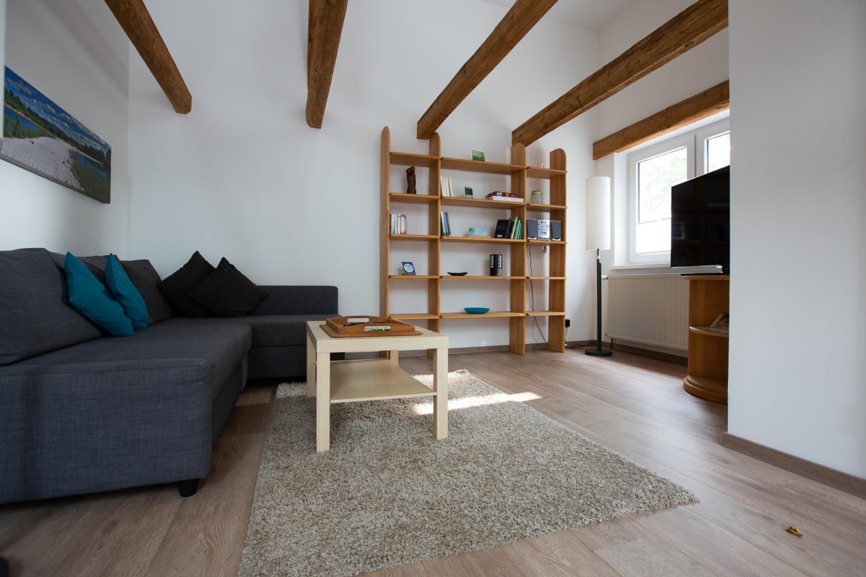 Photo 6