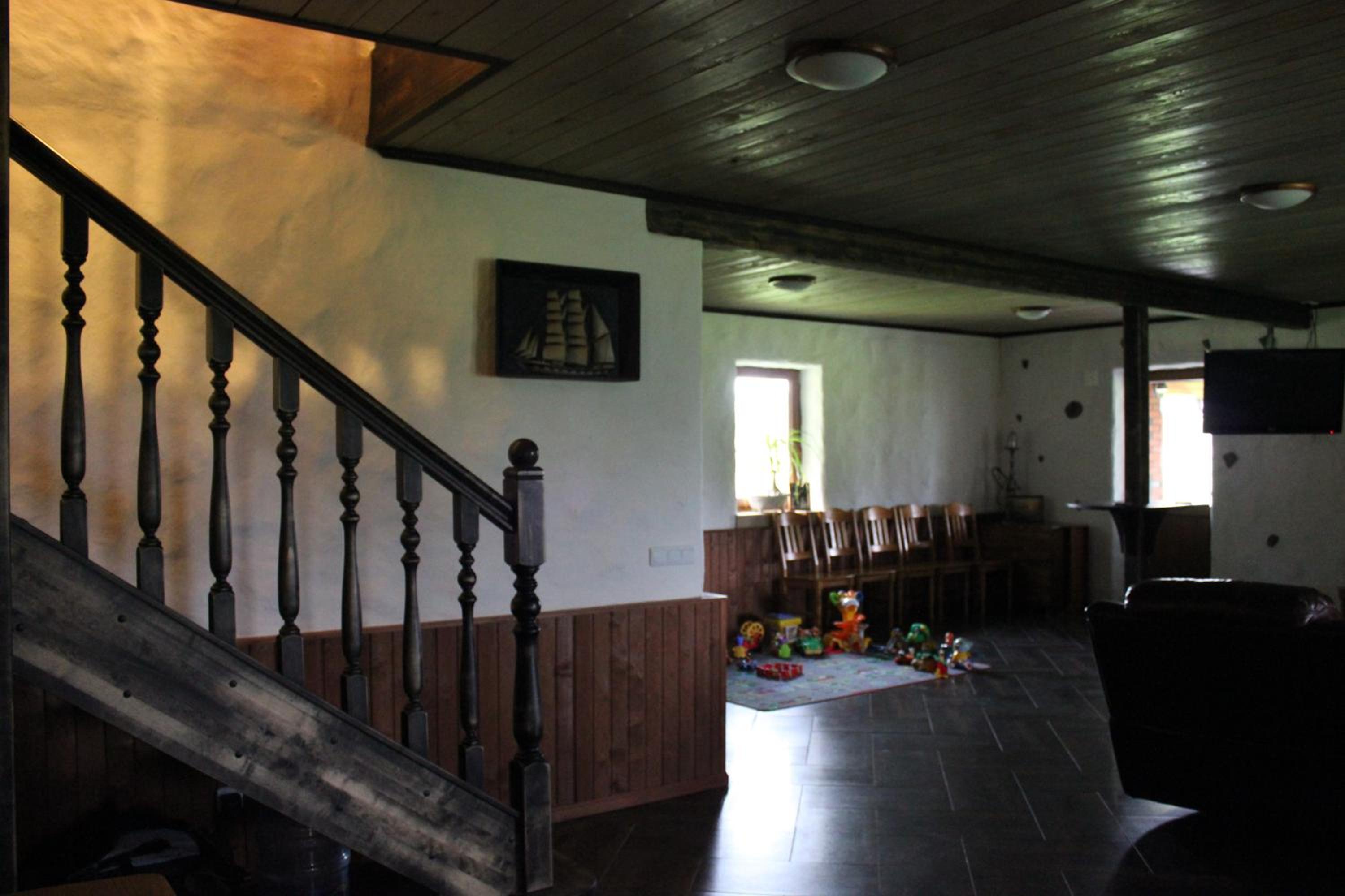 Krapi Guesthouse en Treimani