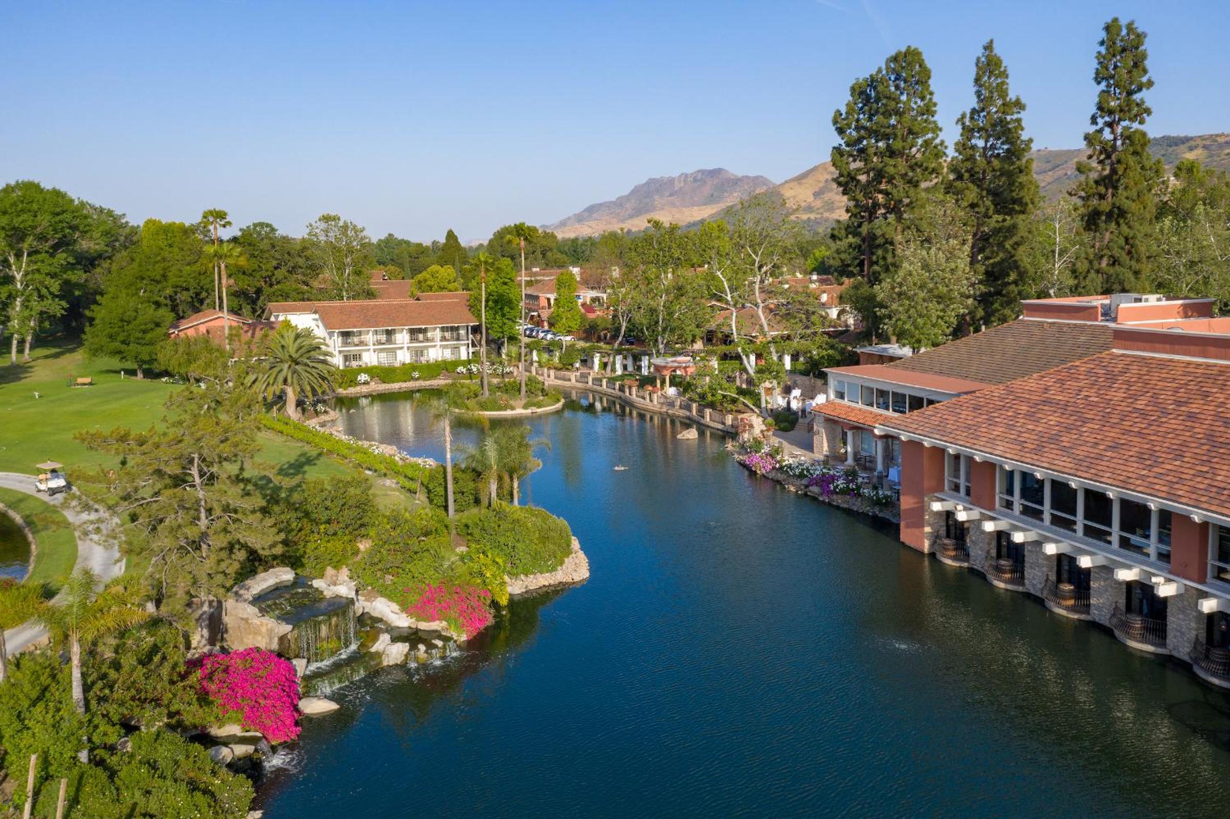 Hotel Westlake Village Inn