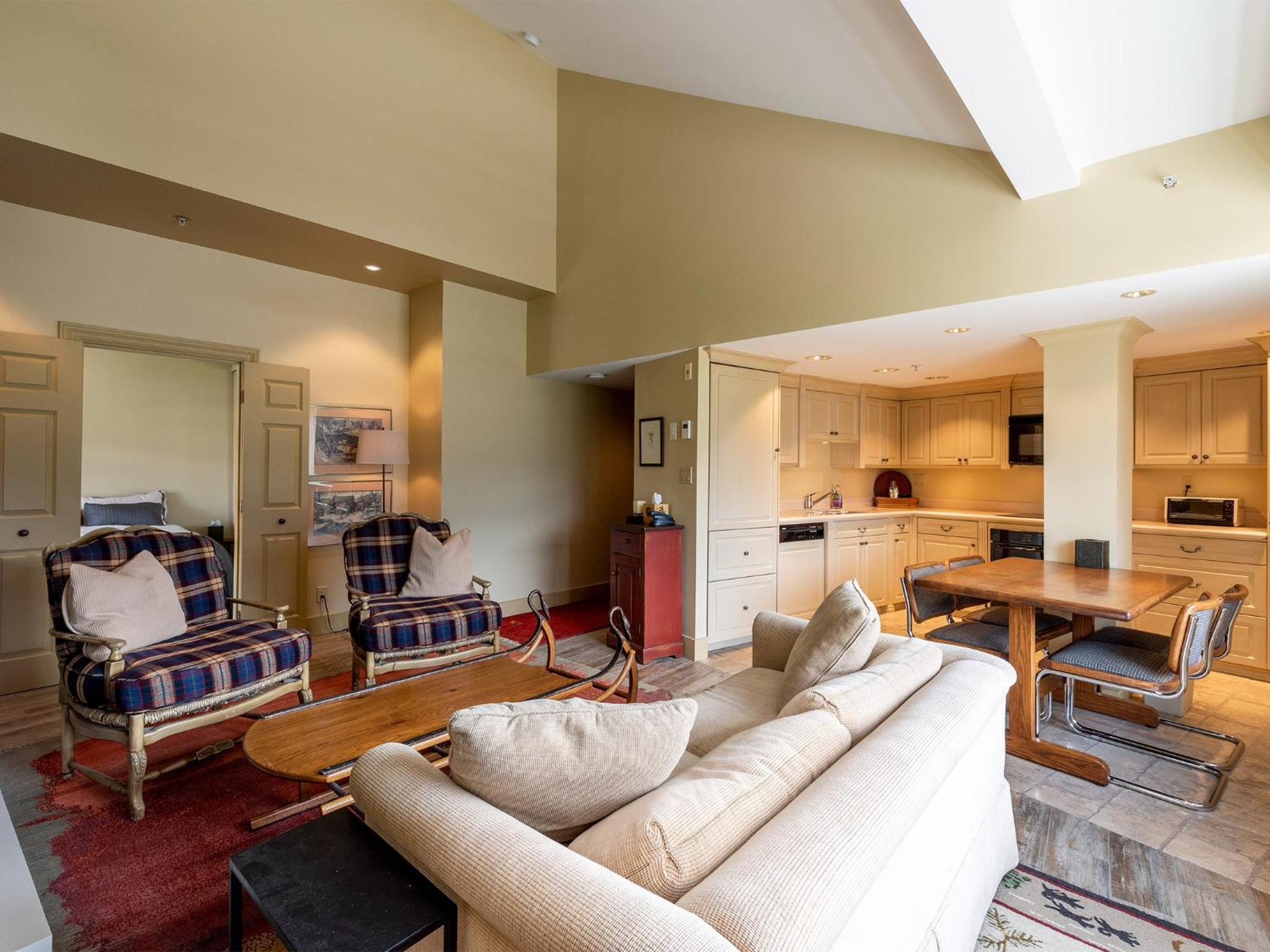 Gibbons Life Accommodations
