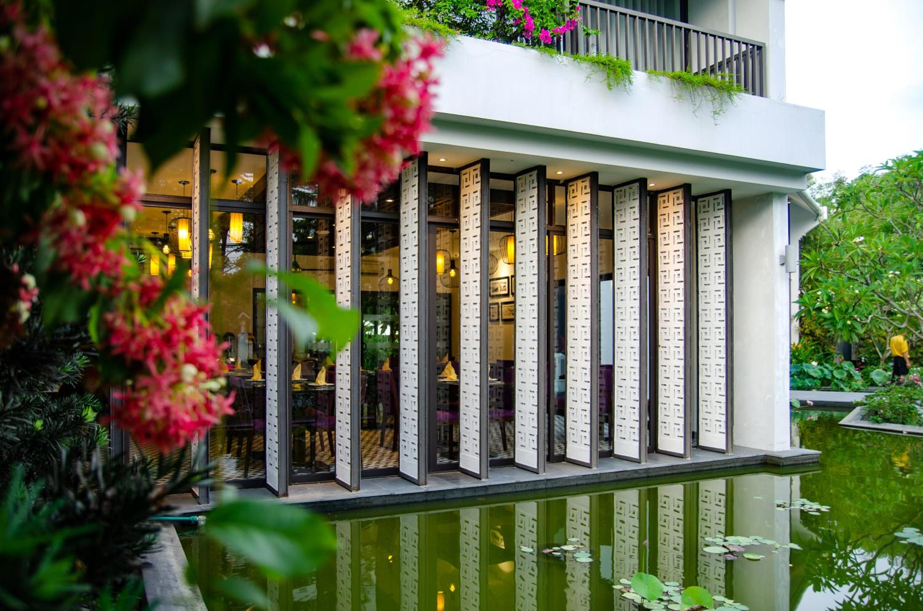 Premier Senvila Boutique Resort & Spa