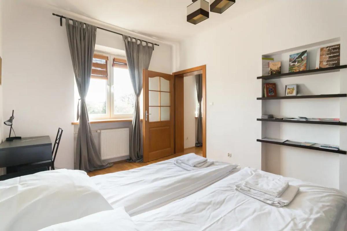 Arte Apartment by Homey view 4