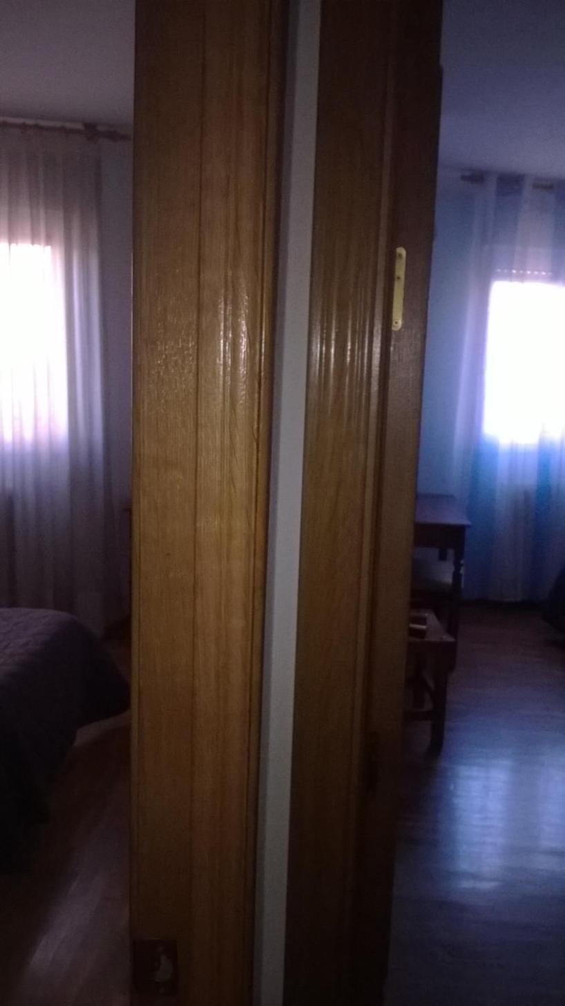 Hostal ** EC León