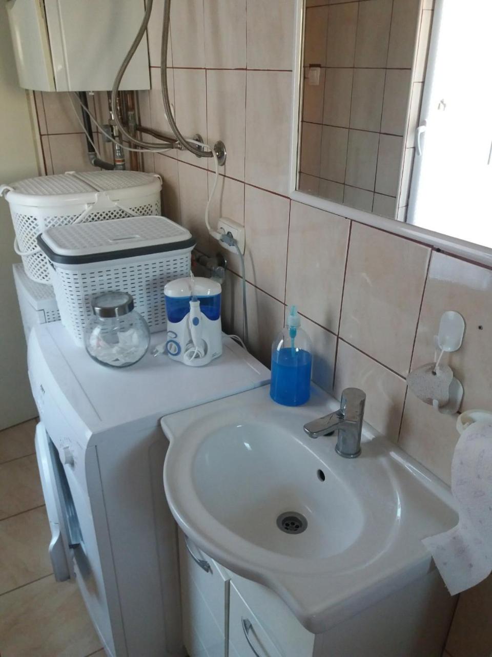 Modern&Cozy Bosnian house with GARDEN+FREE parking