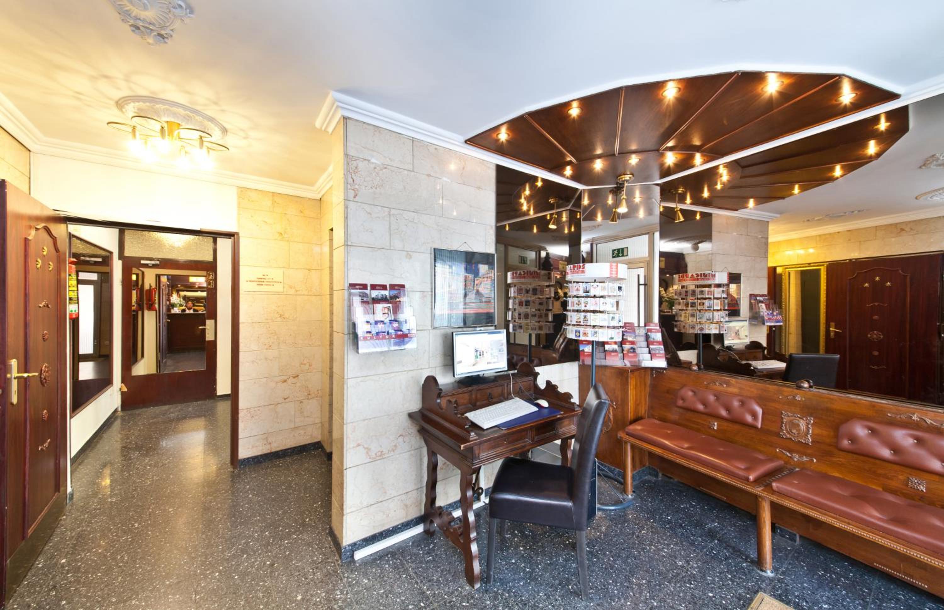 Hotel Primus Frankfurt Sachsenhausen - Property Image 2