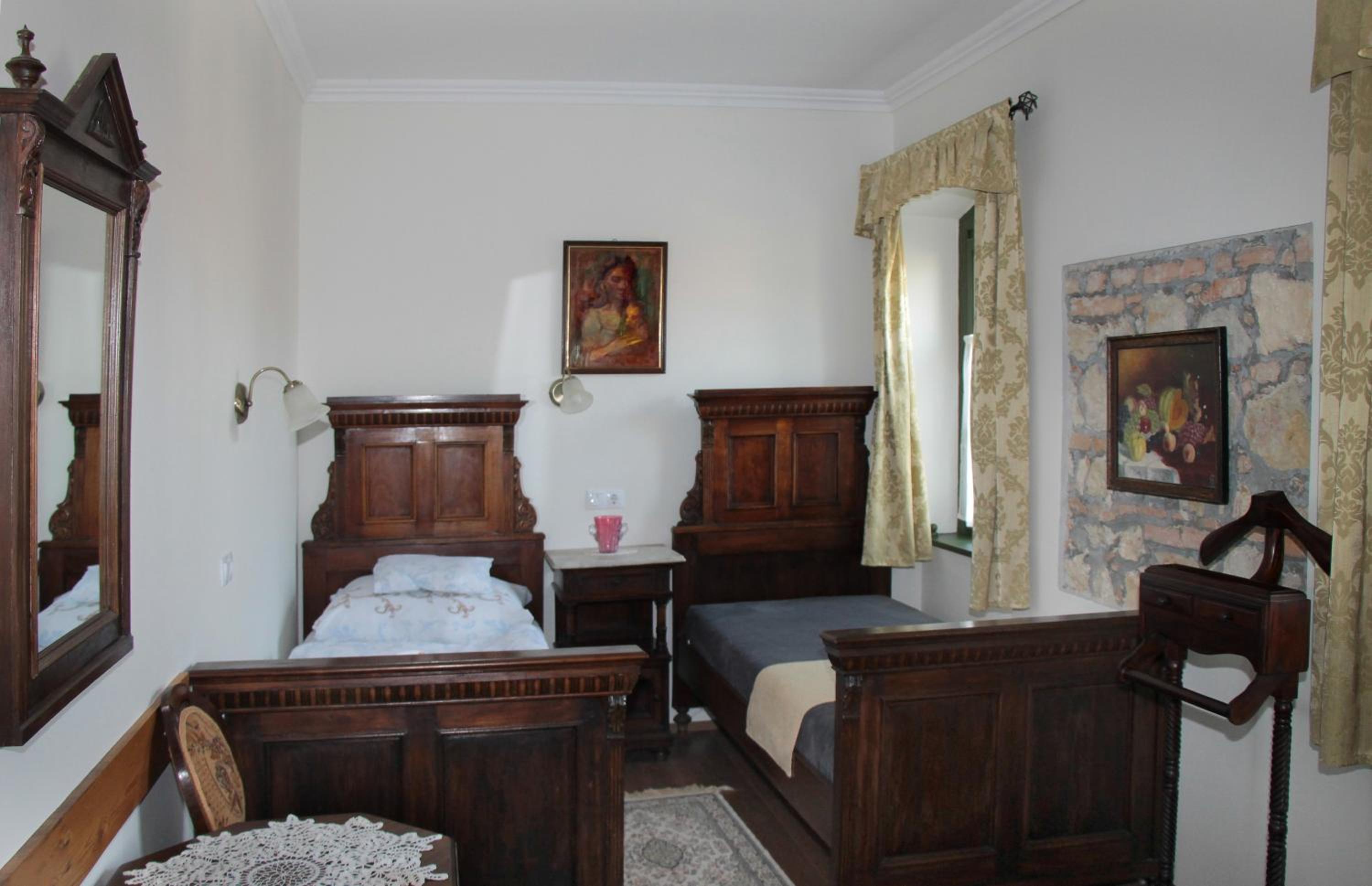 Photo 43