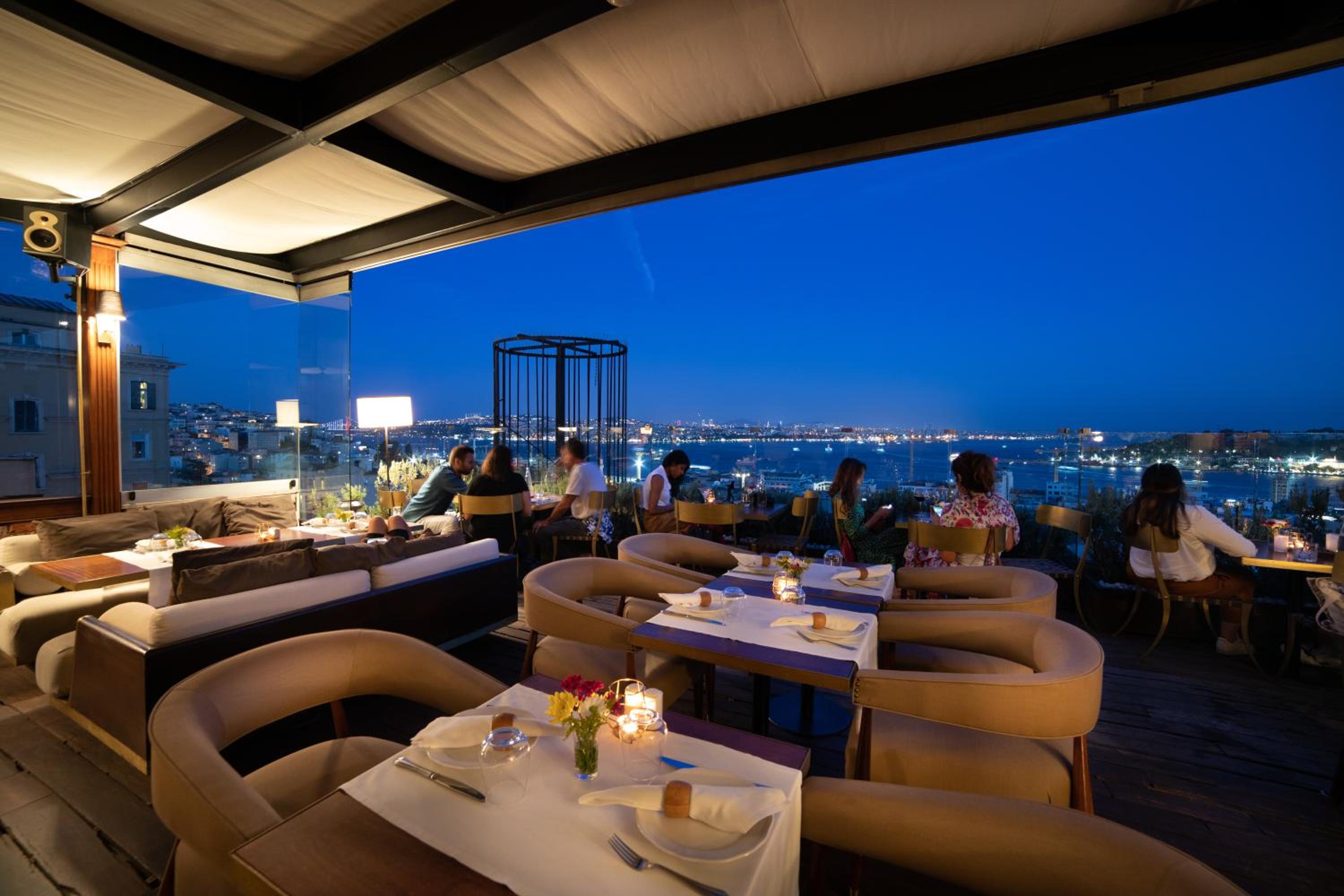 Georges Otel Galata - Image 36