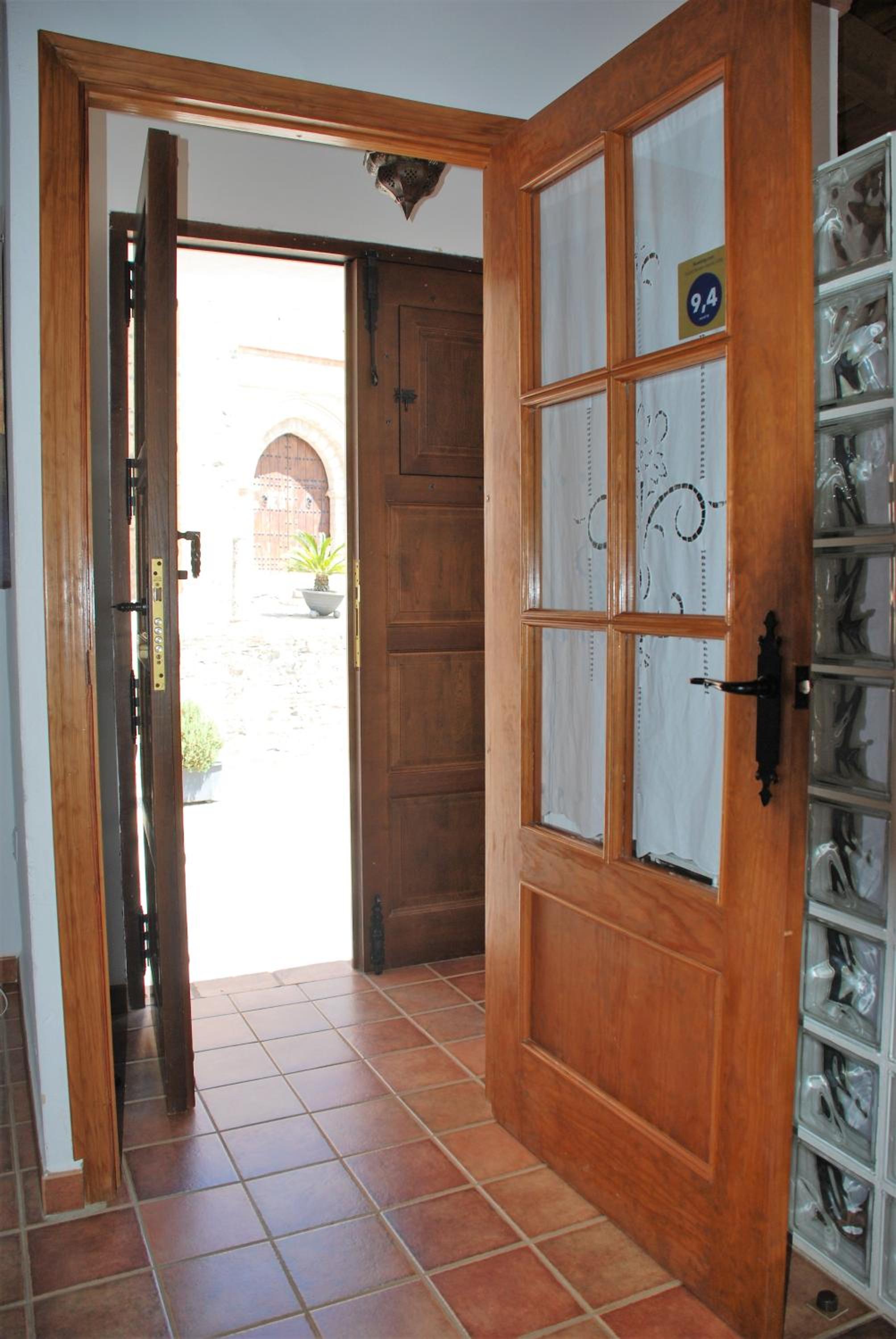 Photo 31