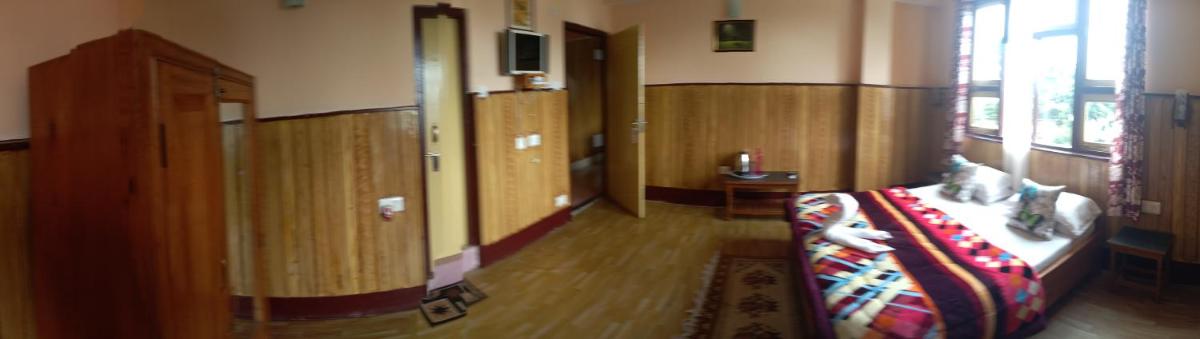 Photo 36