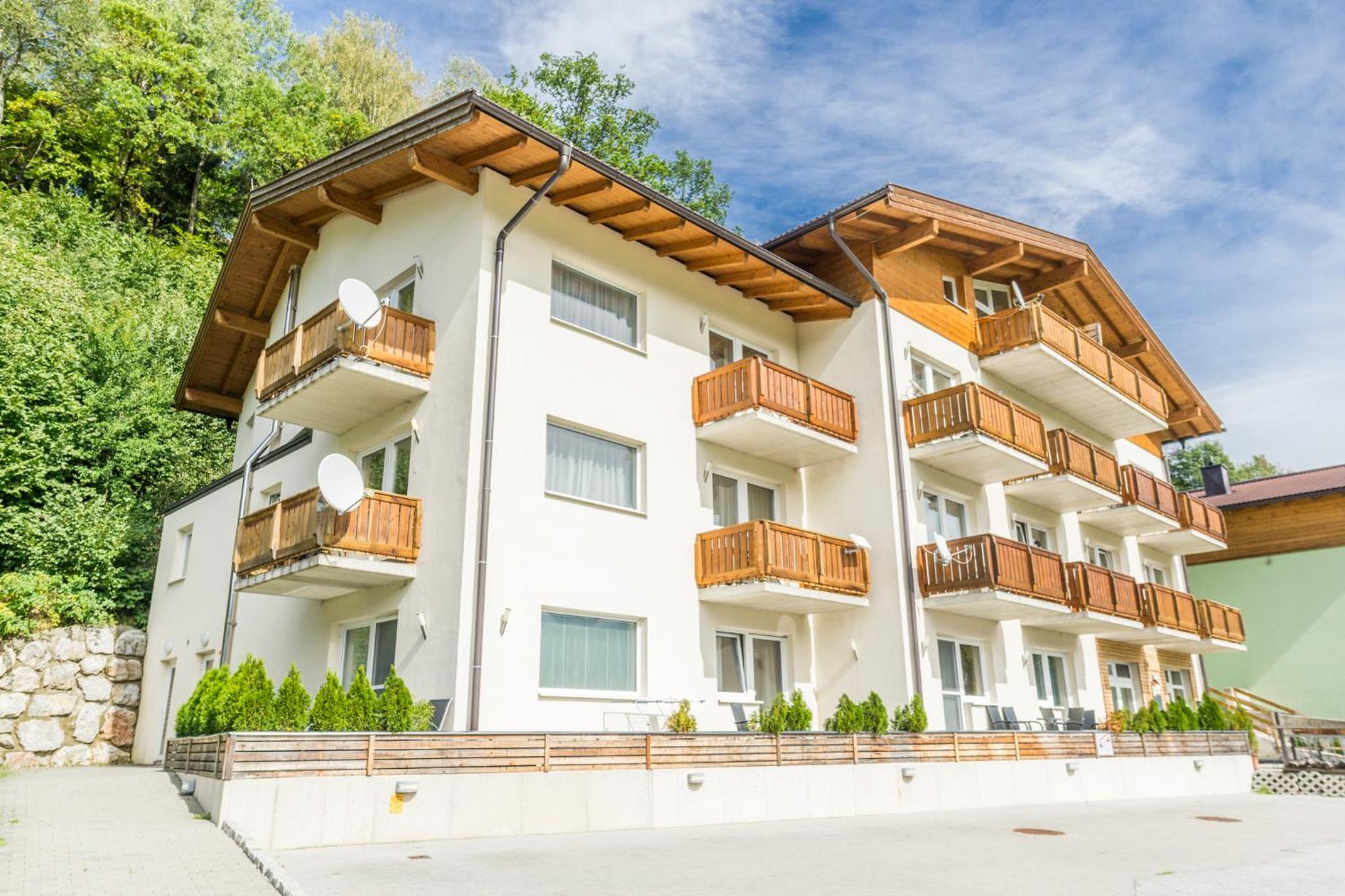 Praga Apartments & Restaurant Zell am See-Kaprun