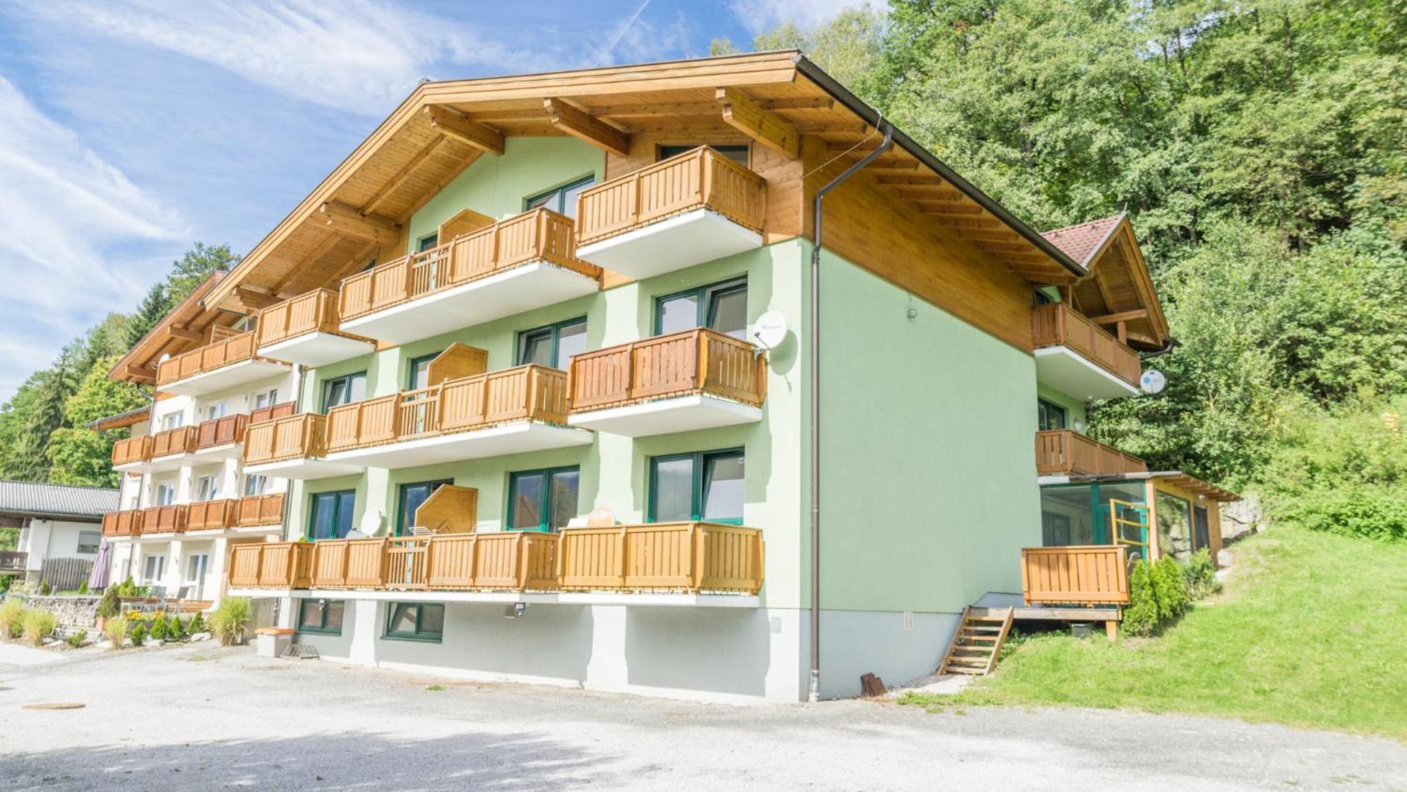 Praga Apartments & Restaurant Zell am See-Kaprun