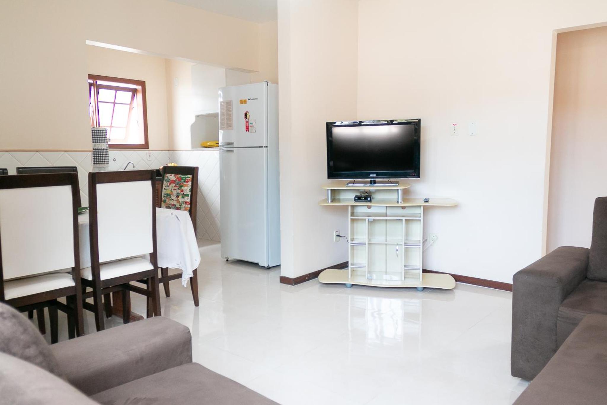 Mestre Lord Apart Hotel 200m Praia Taperapuã by La Vem Férias