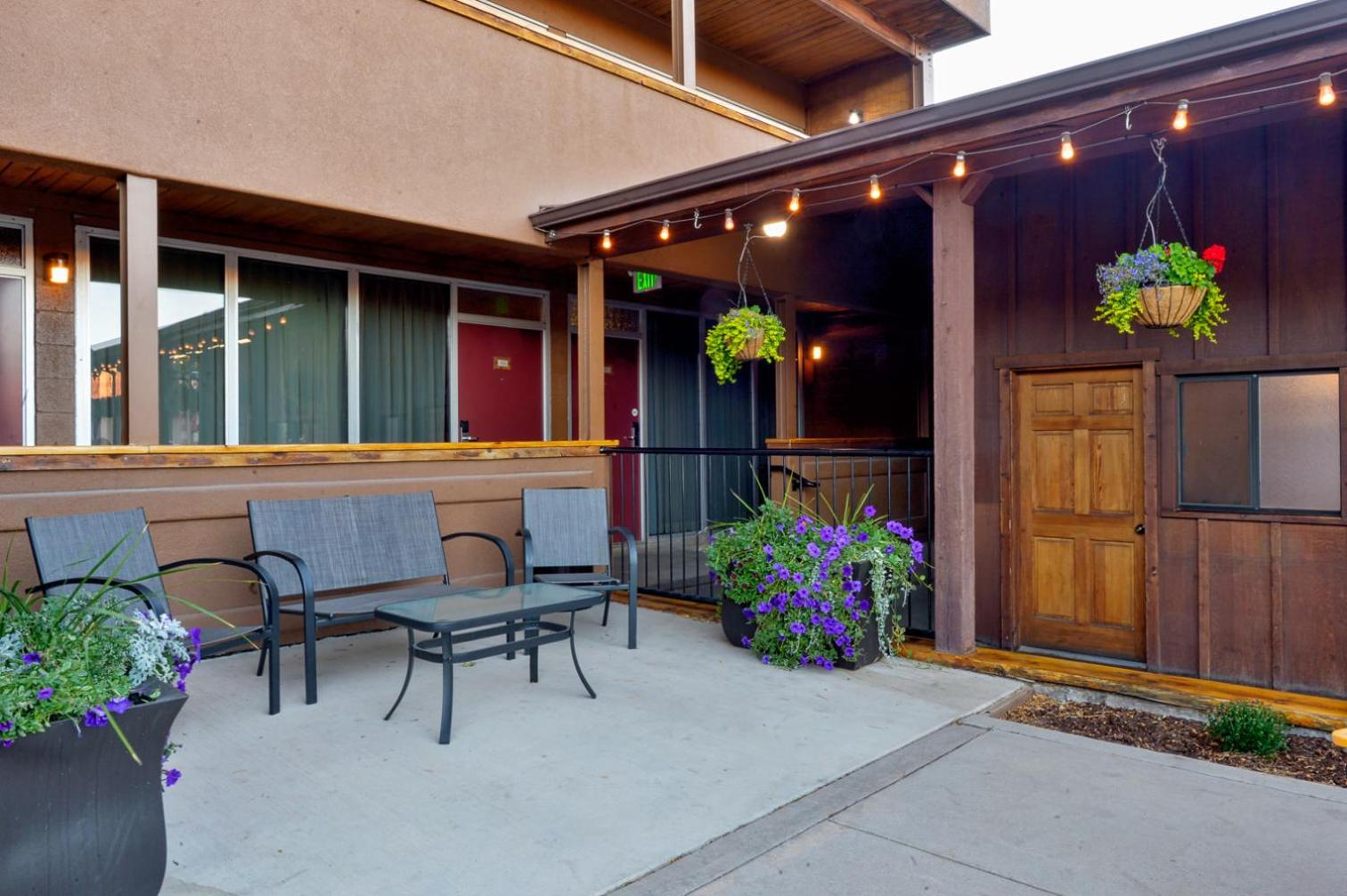 Big Horn Lodge