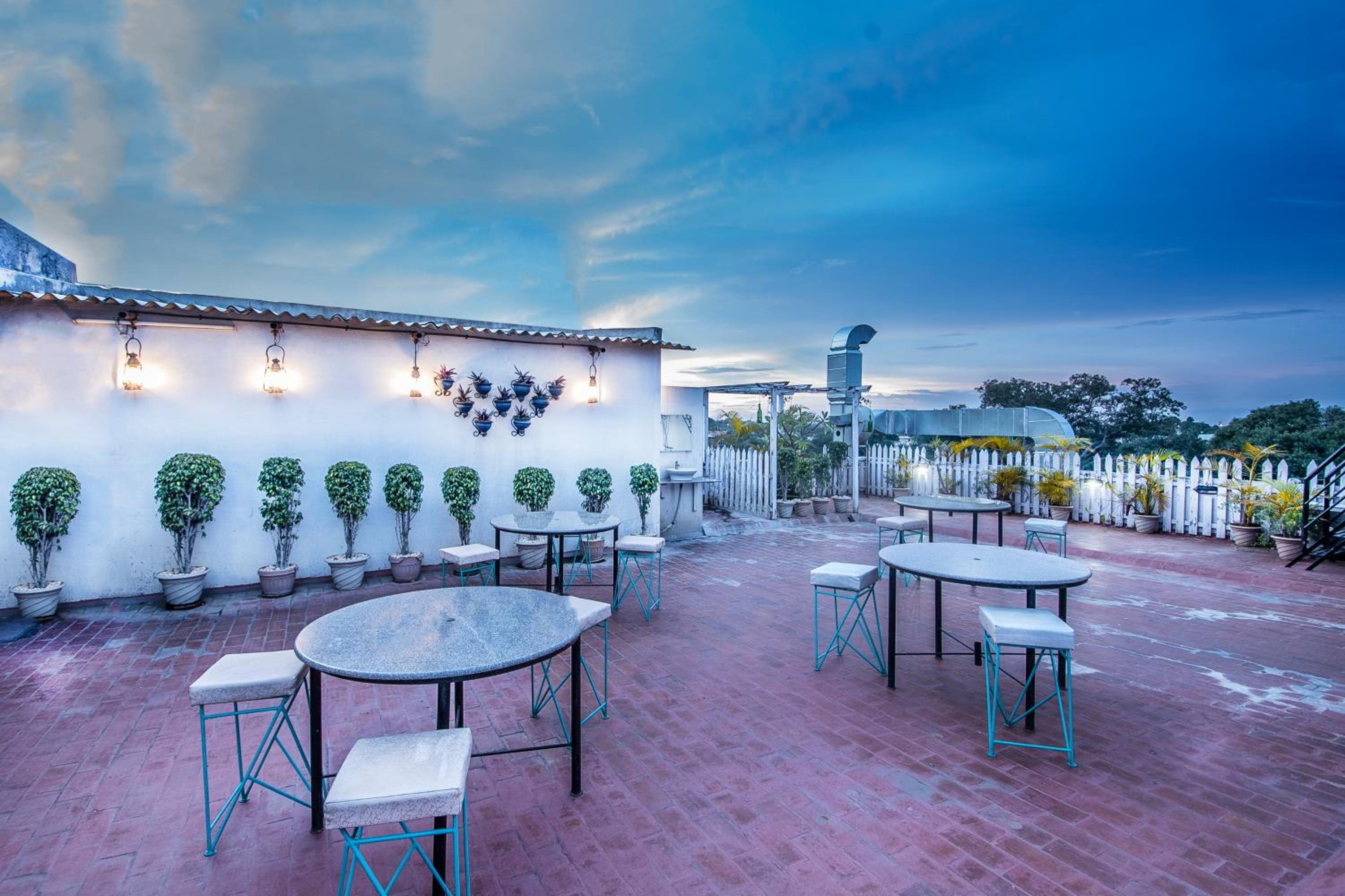 Aishwarya Suites