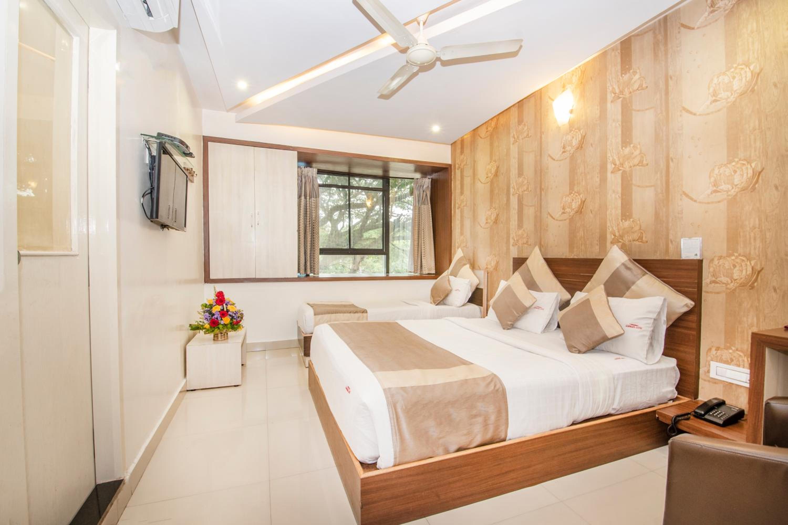 Aishwarya Suites