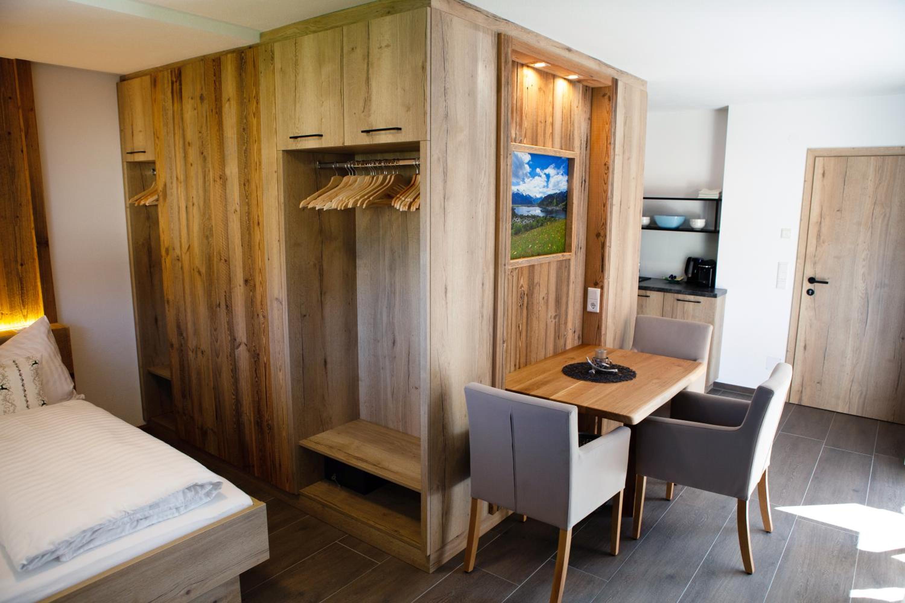 Alp-IN Lodges Kaprun, including Summer Card view 4