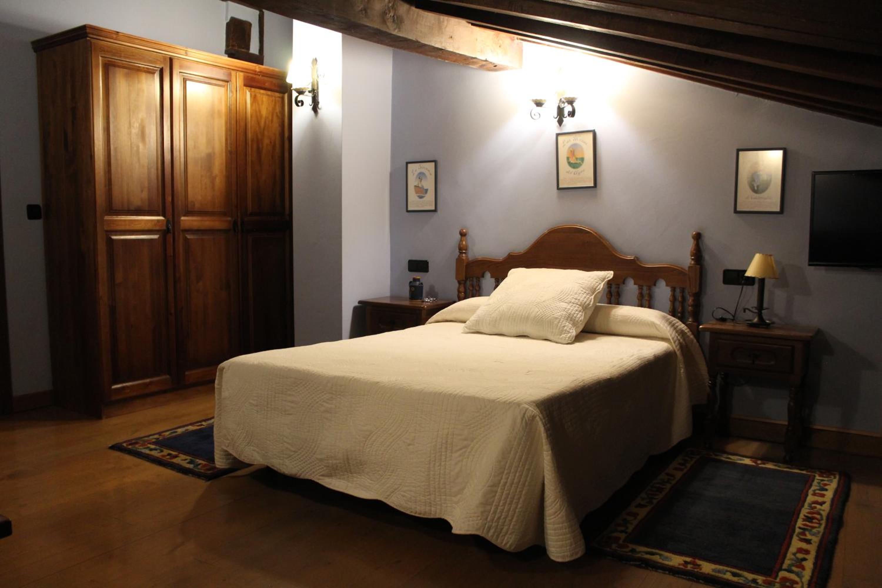 La Posada de Viñón - Casa Reda view 3