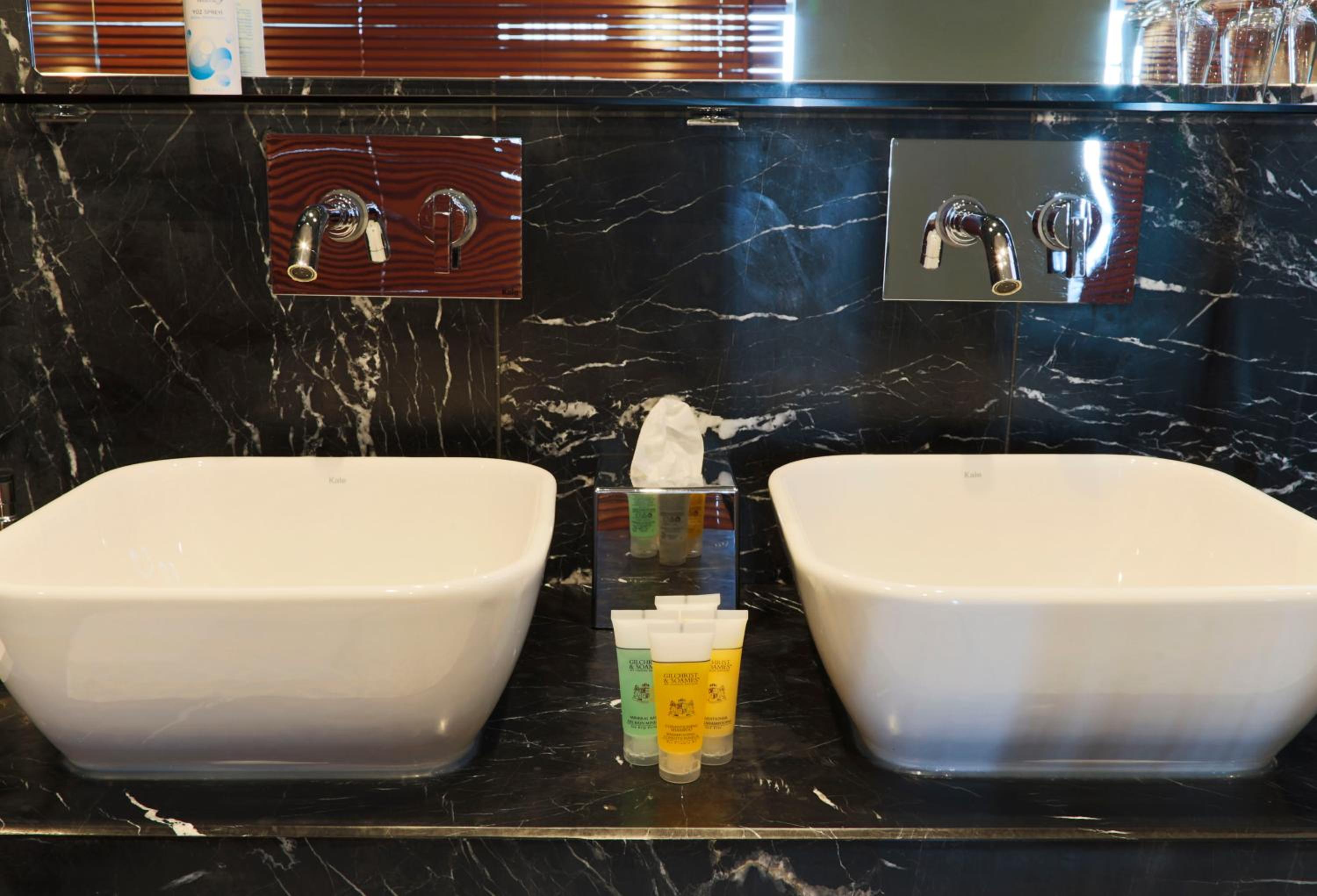 Georges Otel Galata - Image 67