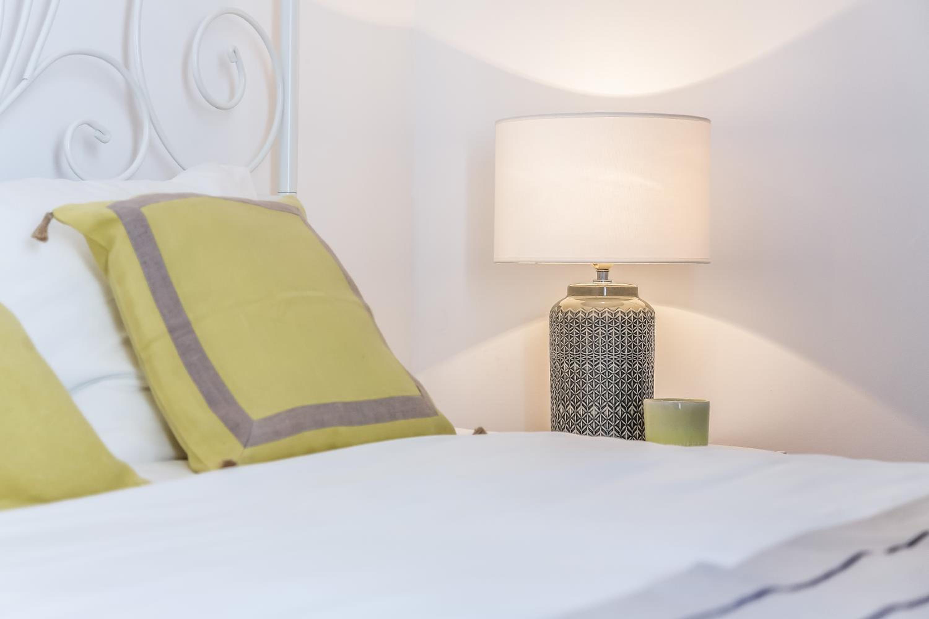 Light Filled Typical Apartment at Alfama, By TimeCooler view 2