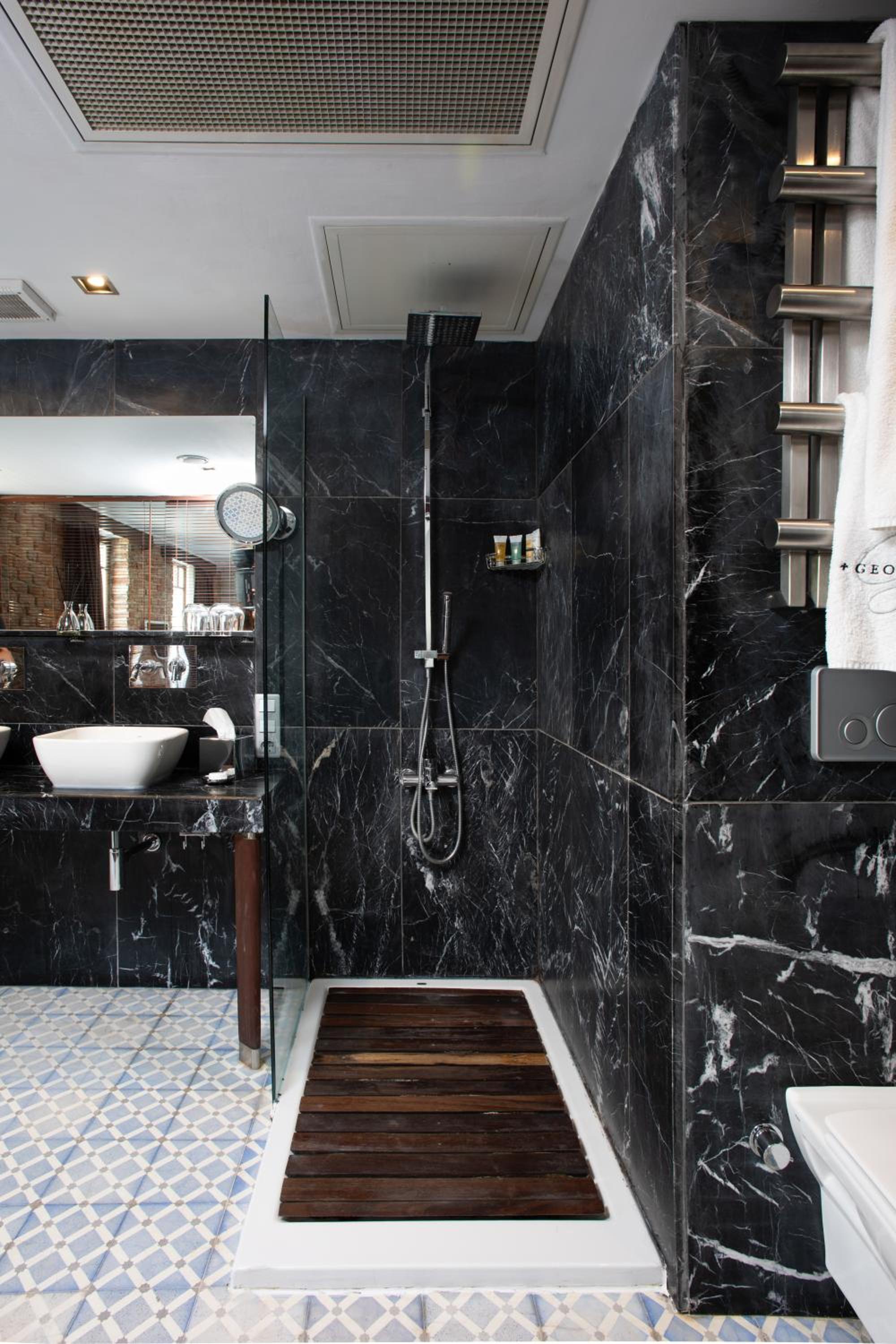 Georges Otel Galata - Image 56