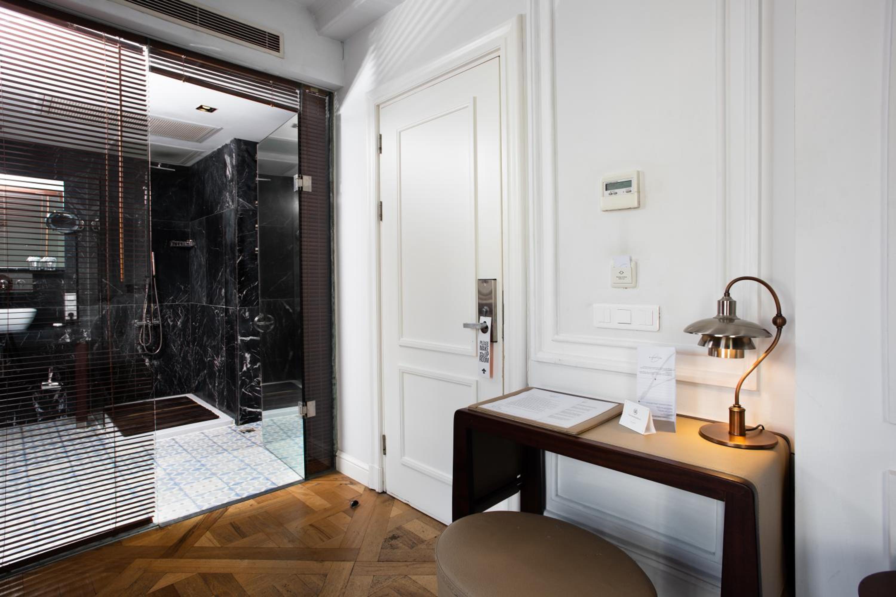 Georges Otel Galata - Image 63